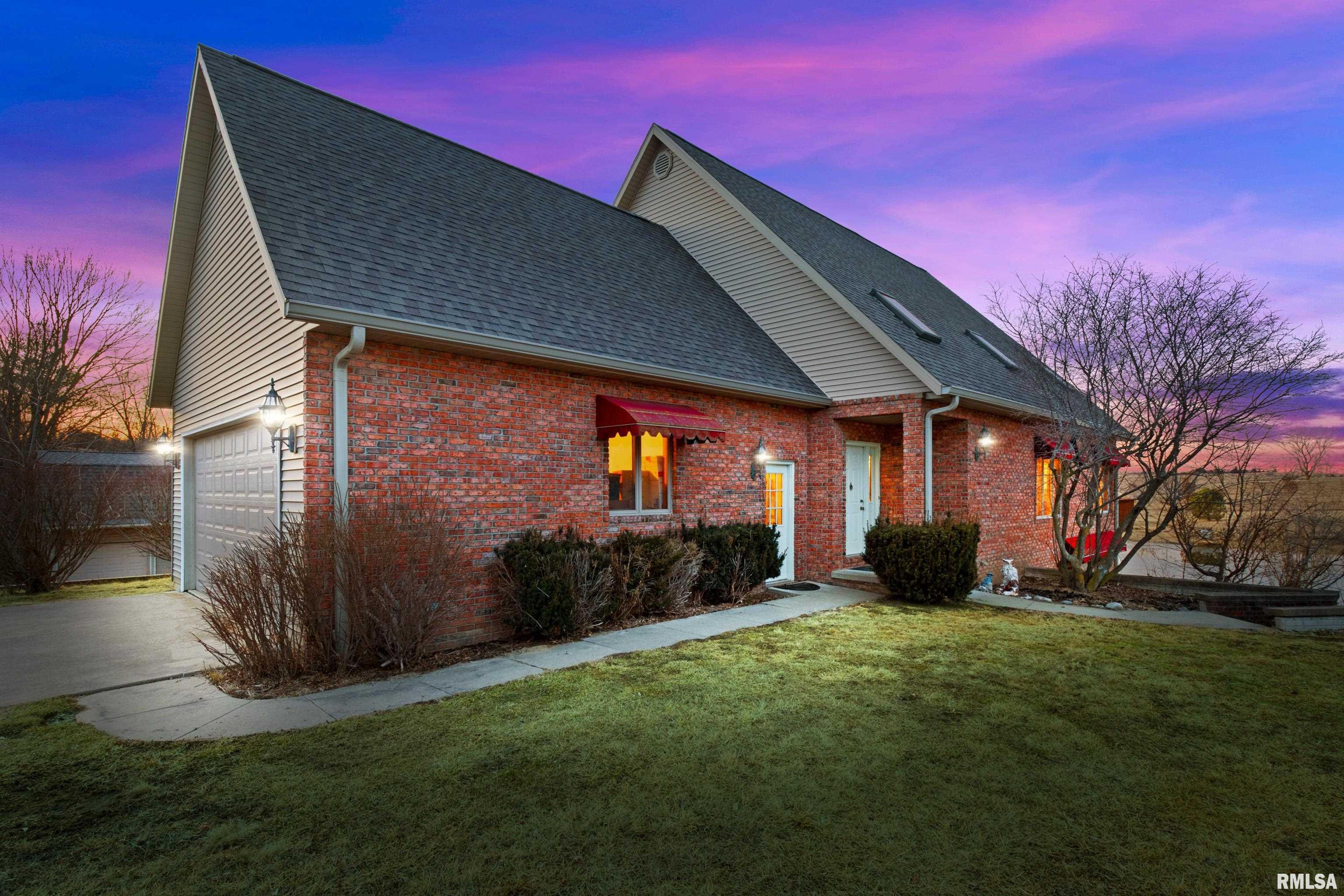 Price change at 15529 W WILLOW CREEK Road  in Elmwood Illinois!