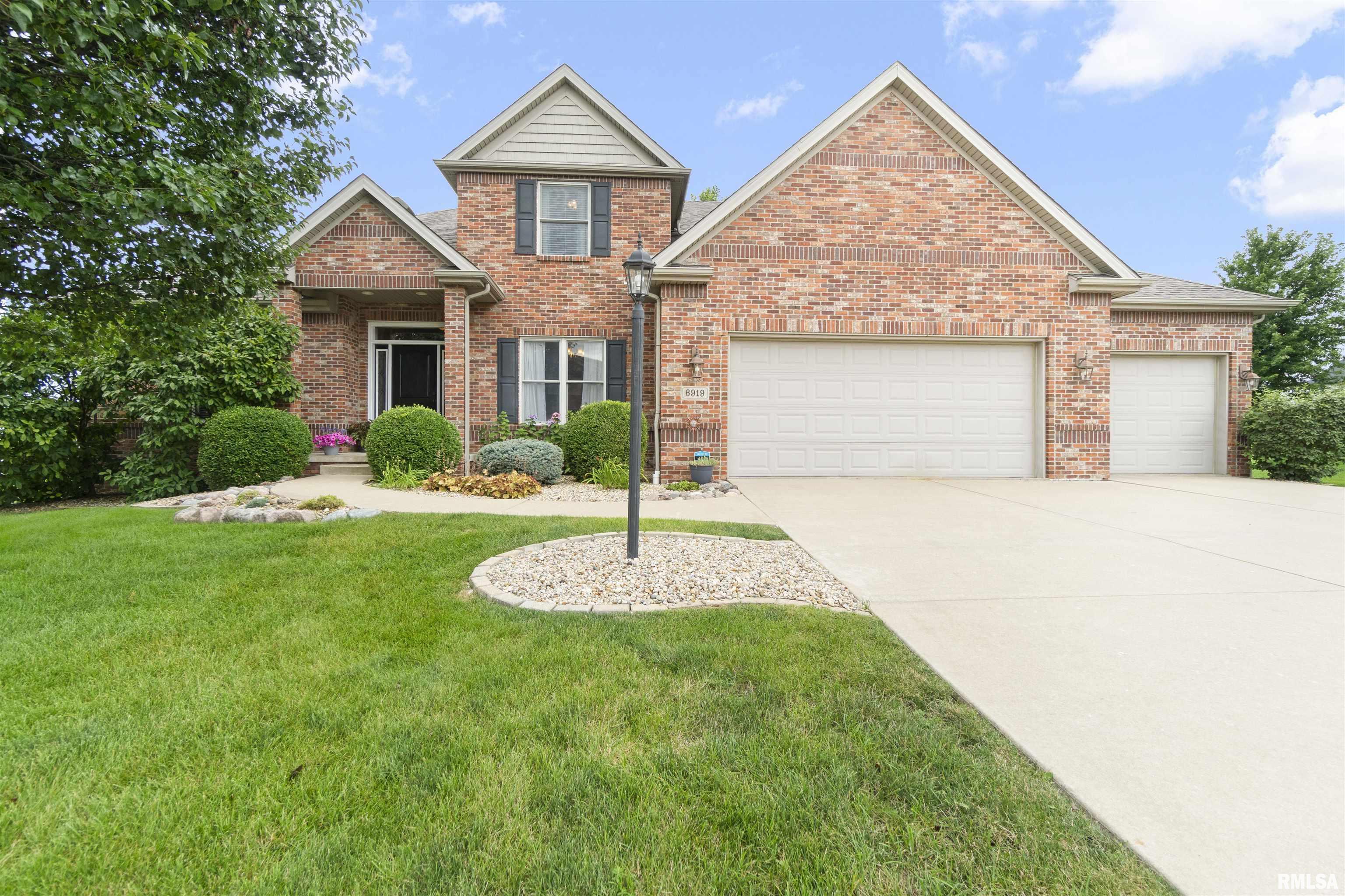 Home Sold at 6919 N Basket Oak Drive  in Edwards Illinois!