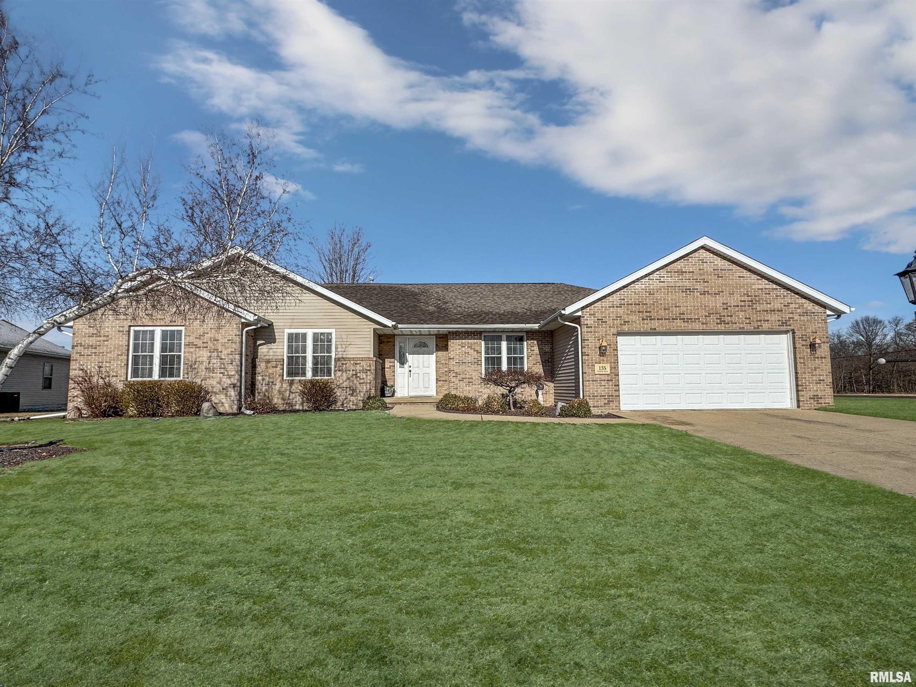 Price change at 135  WILDLIFE Drive  in Morton Illinois!