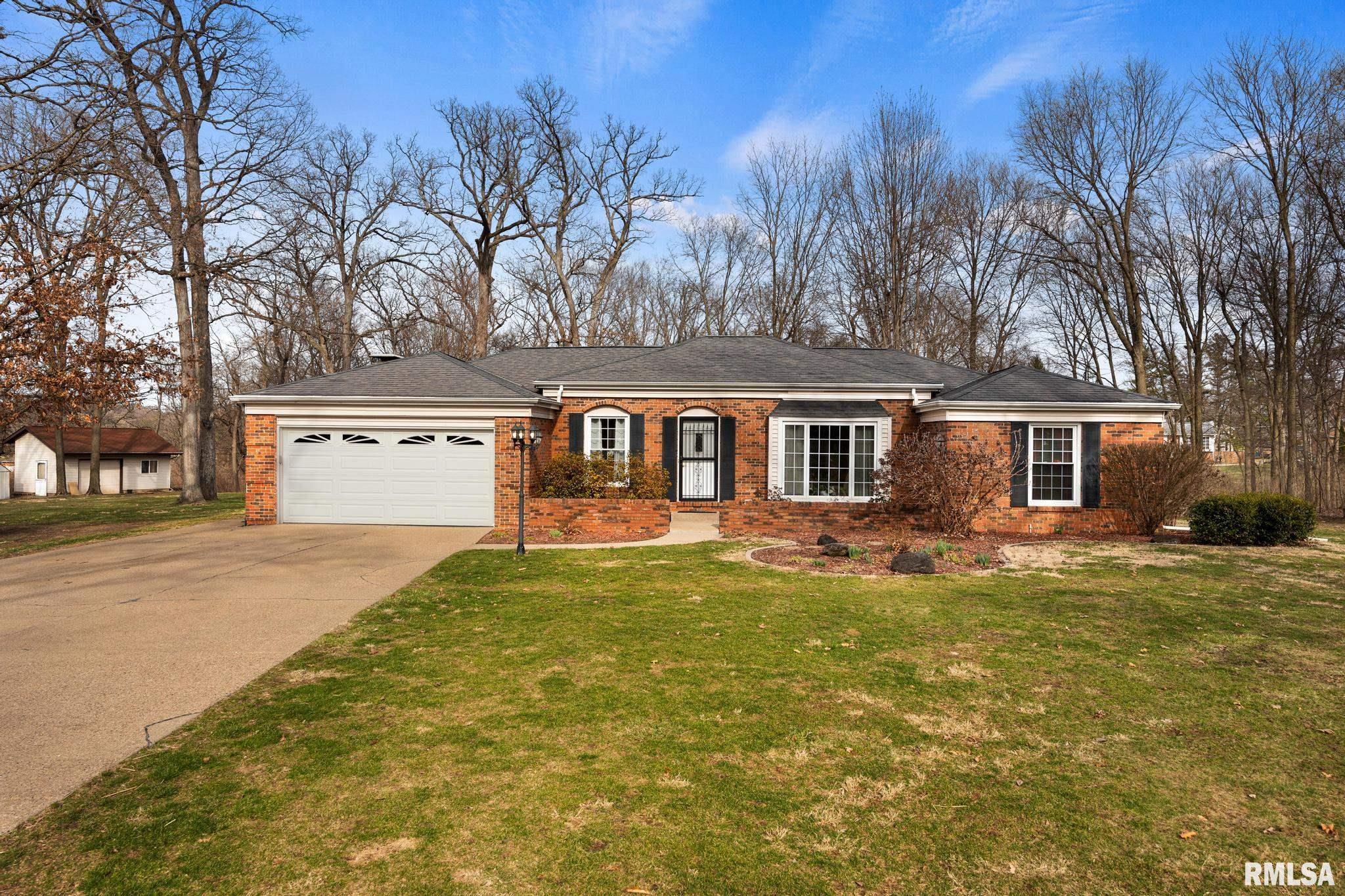 Home for sale at 22170  WOODLANE Court  in Morton Illinois!