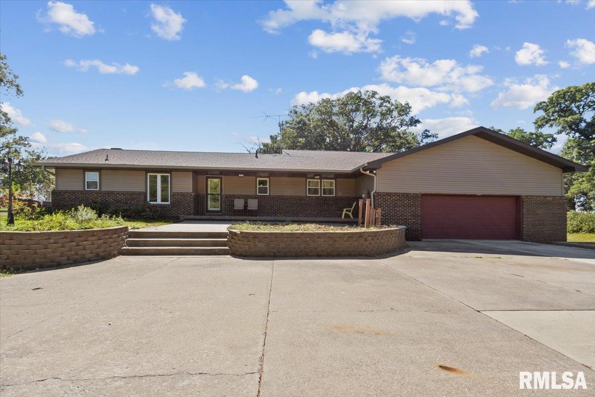 Home for sale at 10522 W LANCASTER Road in Mapleton Illinois! Home for sale at 10522 W LANCASTER Road in Mapleton Illinois!
