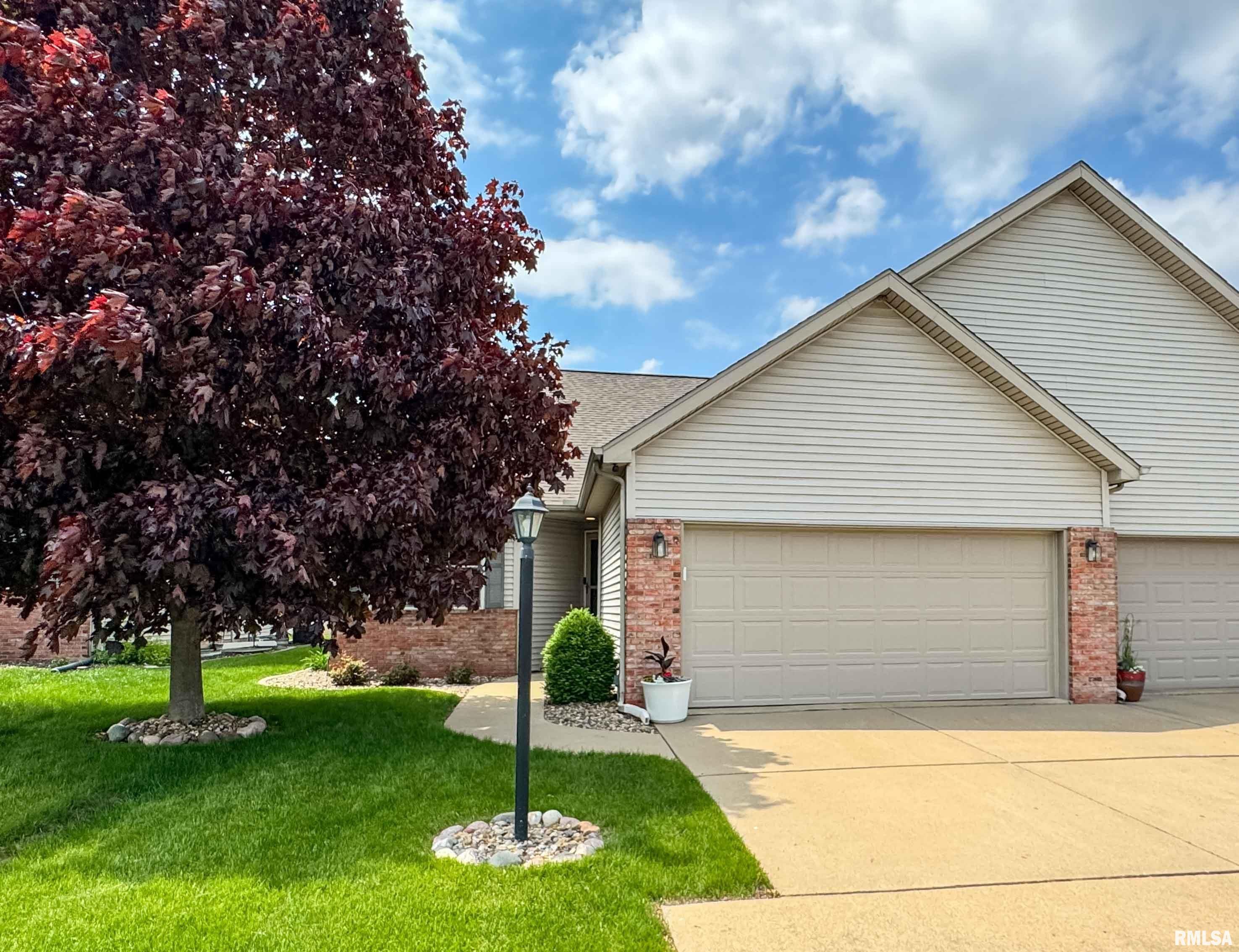 Pending Home Sale at 11333 N NORTHTRAIL Drive  in Dunlap Illinois!