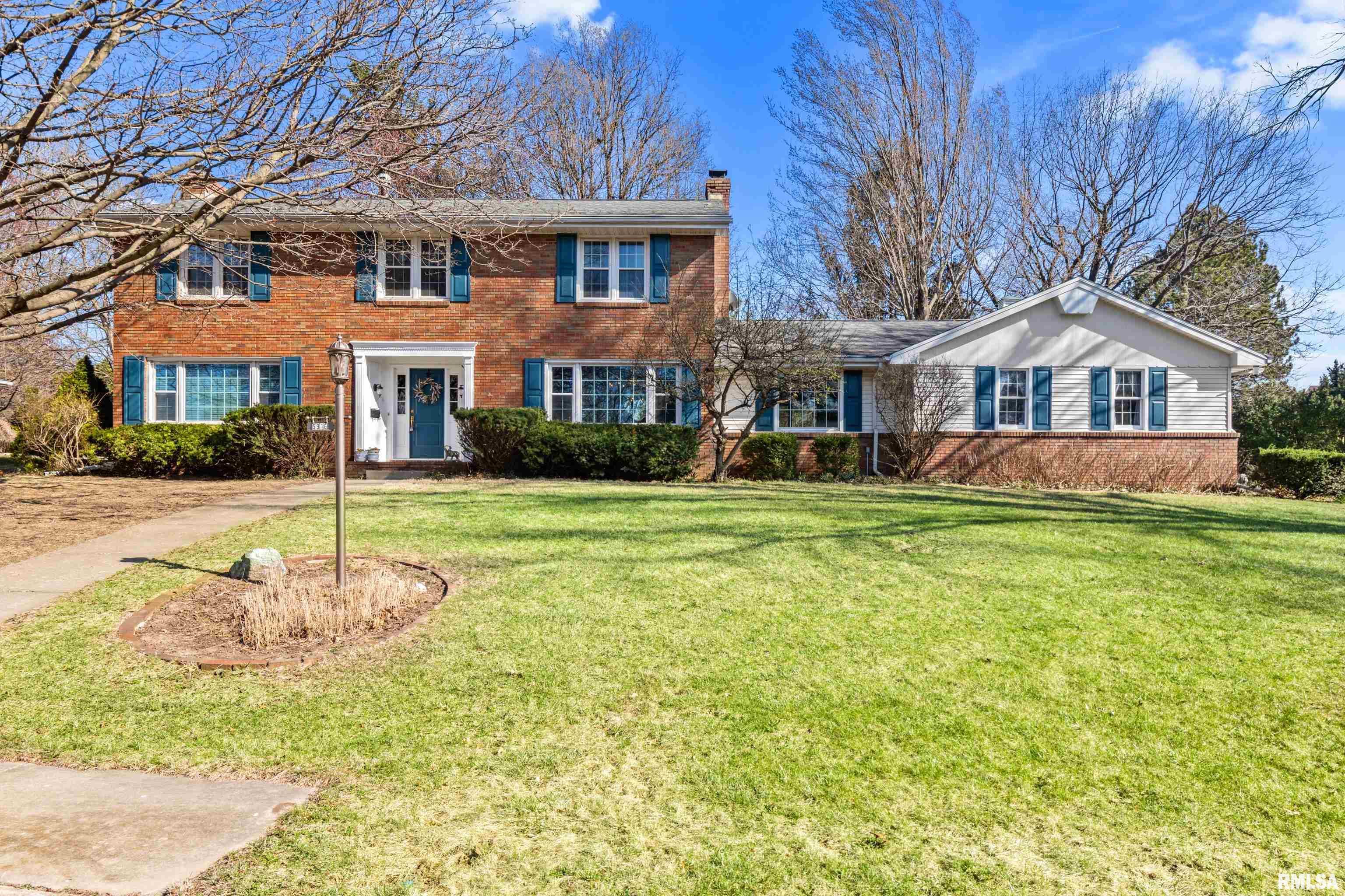Home for sale at 5916 N ISABELL Avenue  in Peoria Illinois!