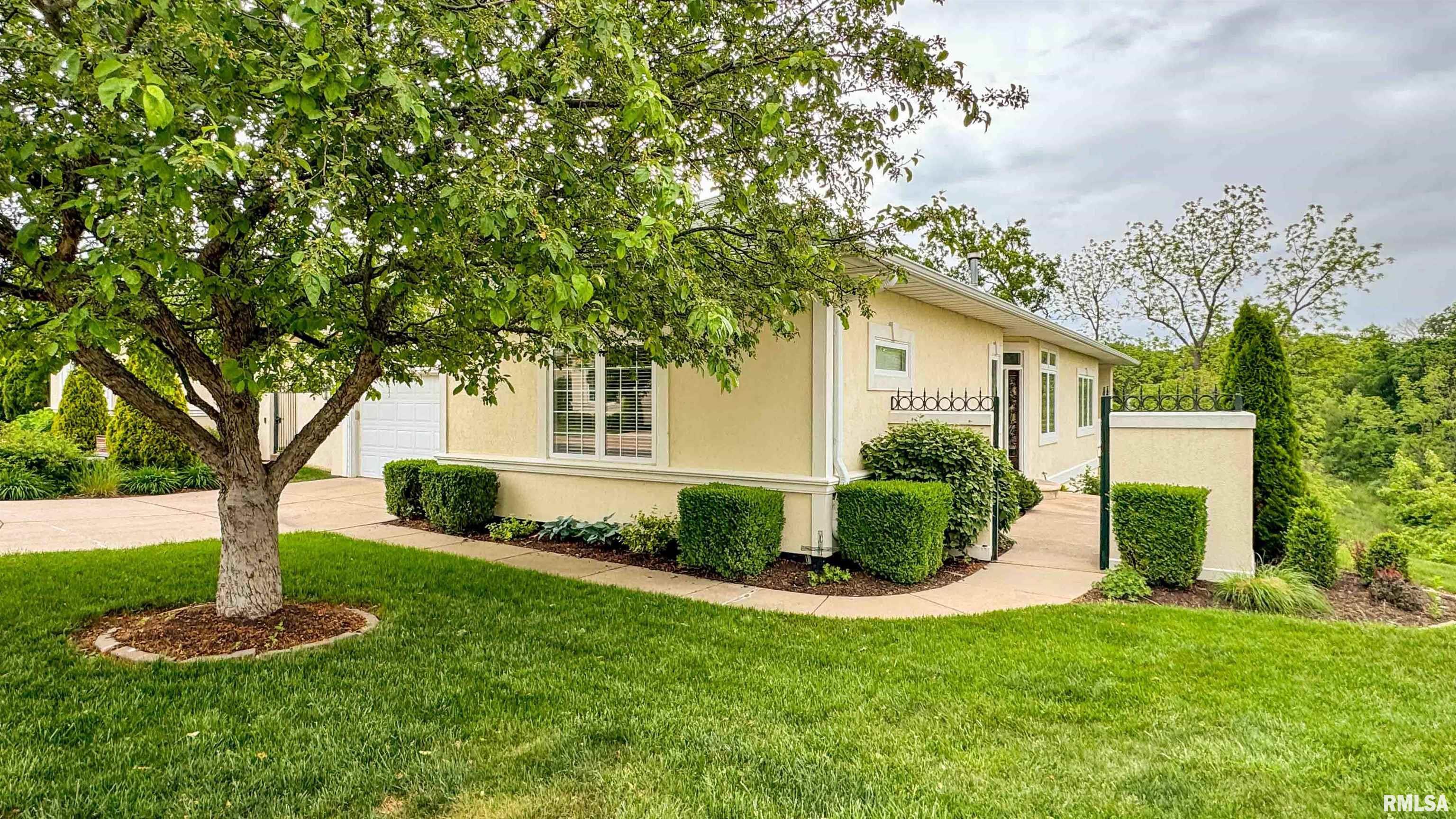 Luxury Home for sale at 5624 W Grande Circle  in Peoria Illinois!