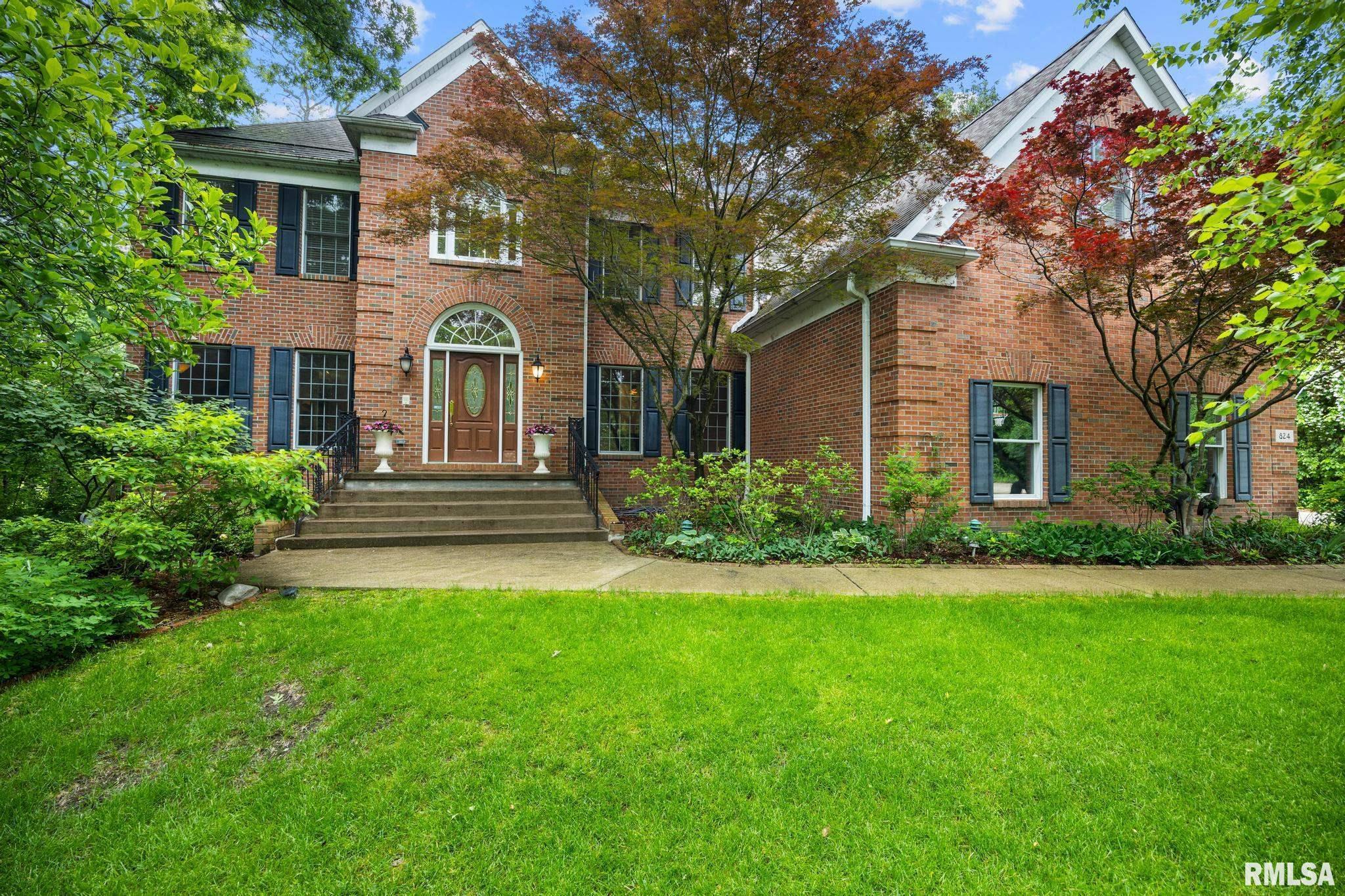 Luxury Home for sale at 824 W BRIDGETOWNE Court  in Dunlap Illinois!