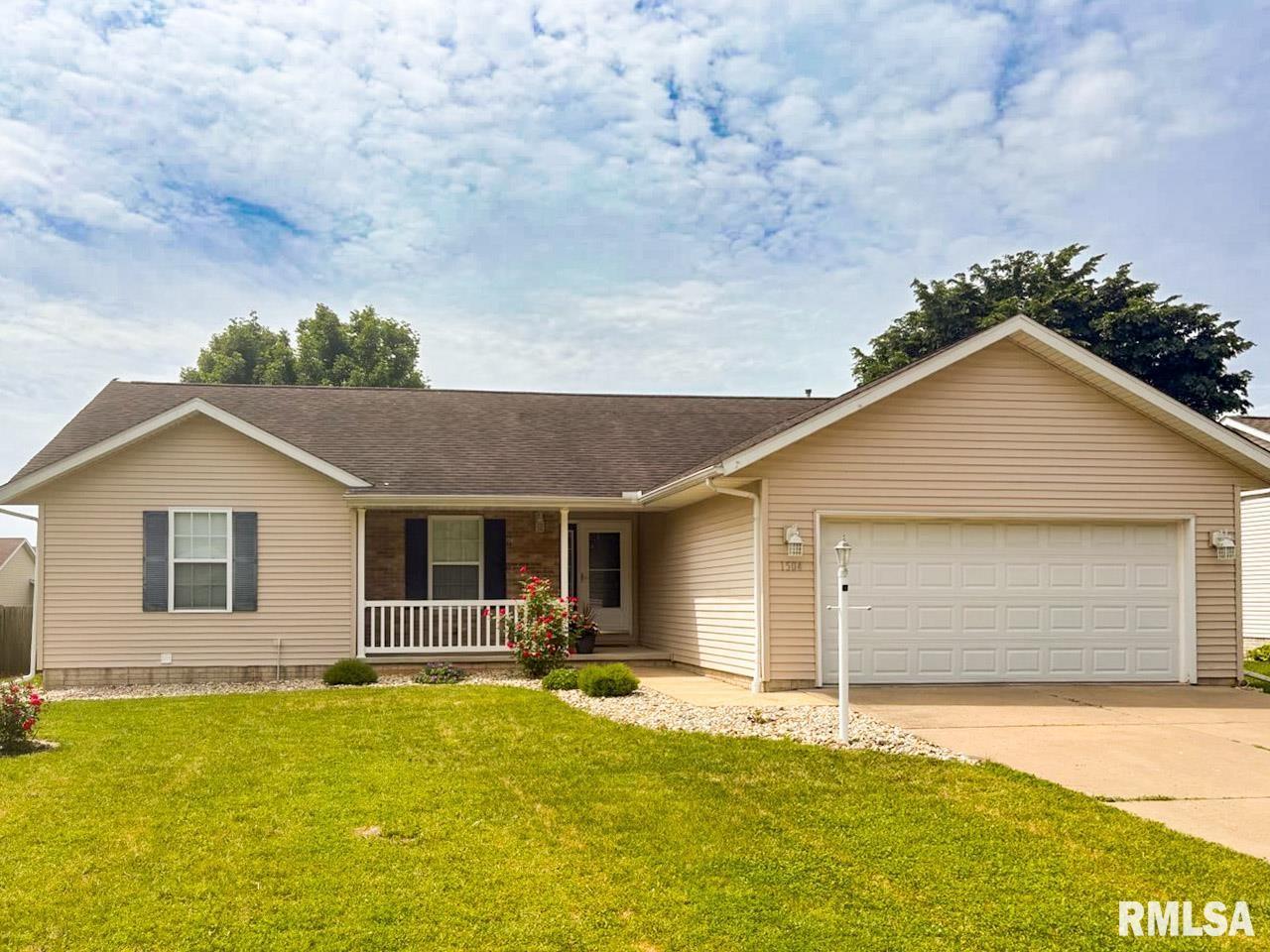 Home for sale at 1504 W CLOVERDALE Road  in Chillicothe Illinois!