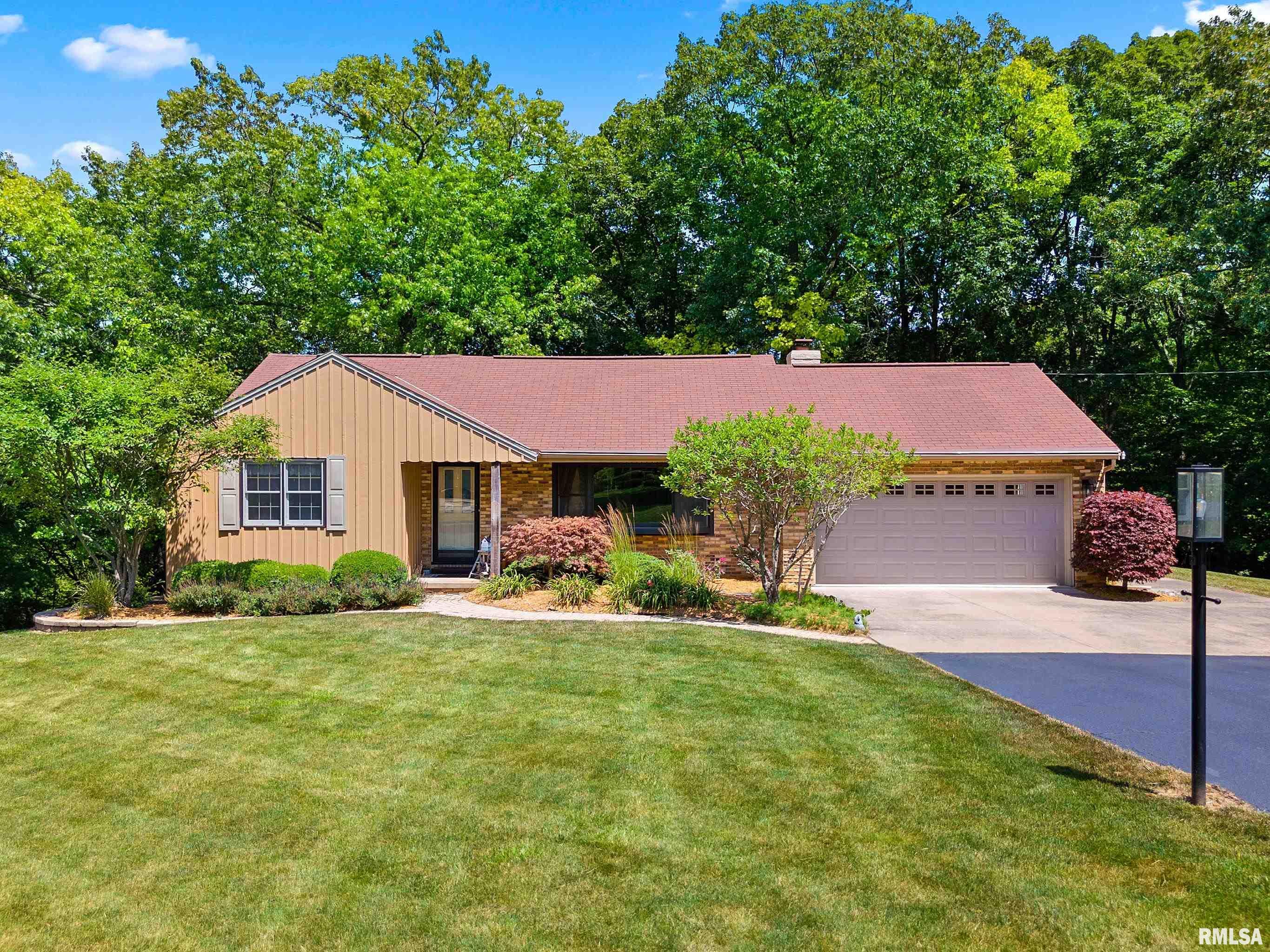 Price change at 1220 N RIM Road  in East Peoria Illinois!