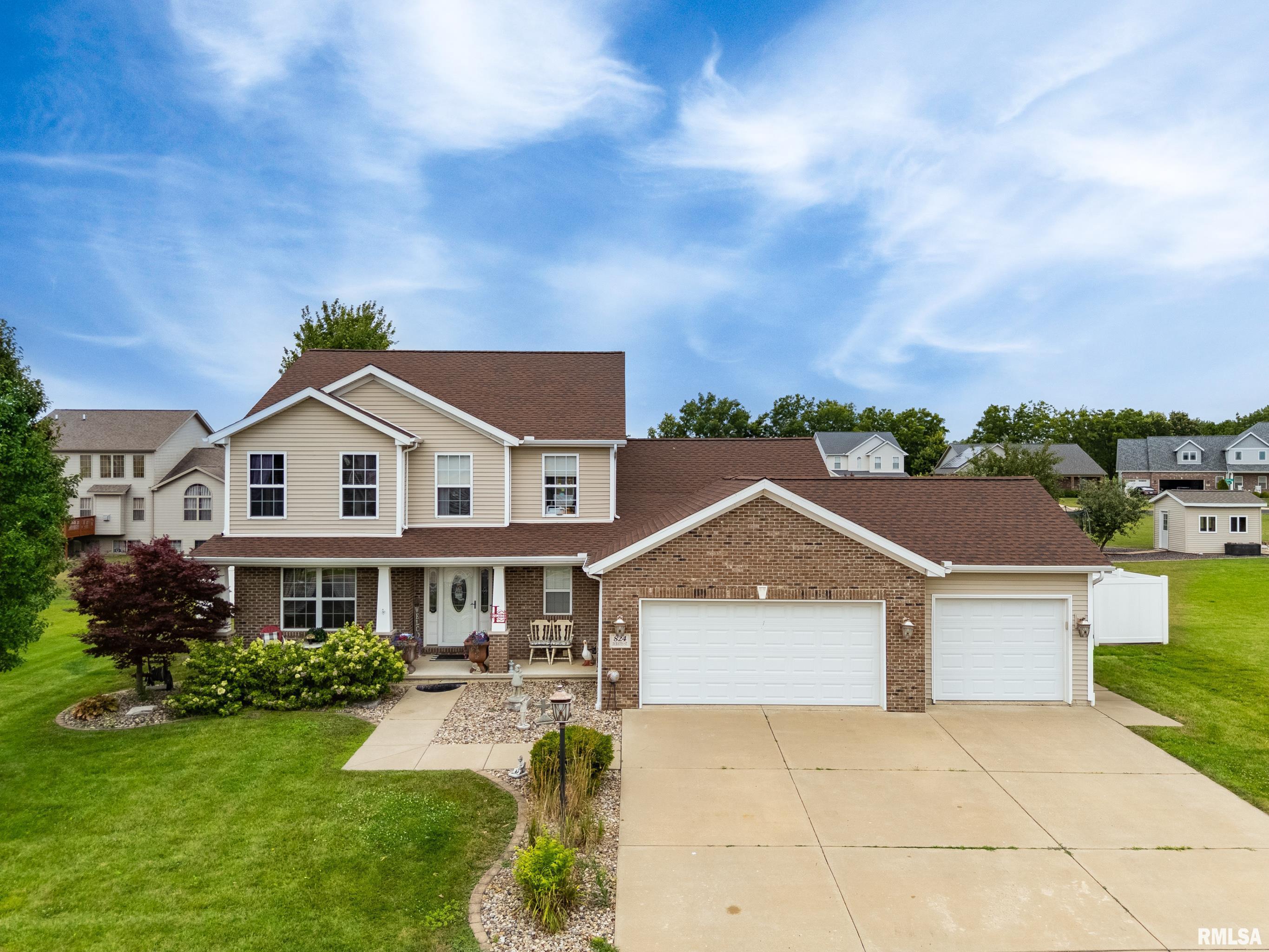 Luxury Home for sale at 824  DEBATES Street  in Washington Illinois!