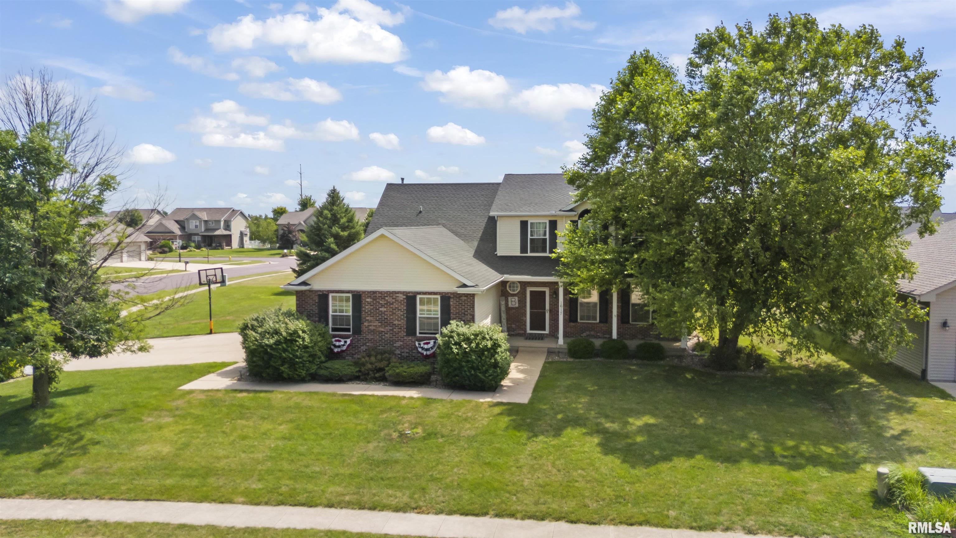 Price change at 1617  OAK RIDGE Drive  in Washington Illinois!