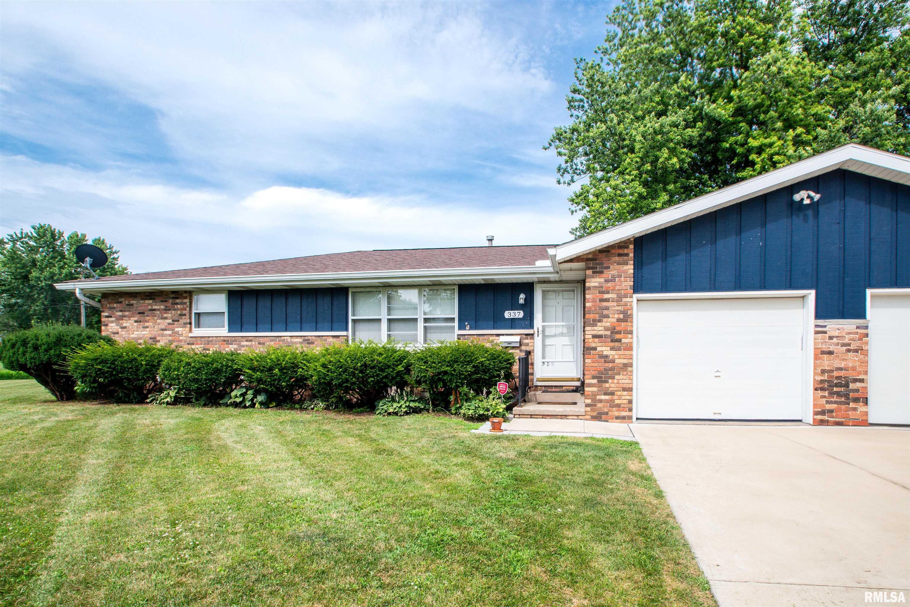 Home for sale at 337  NORTH Drive  in Morton Illinois!