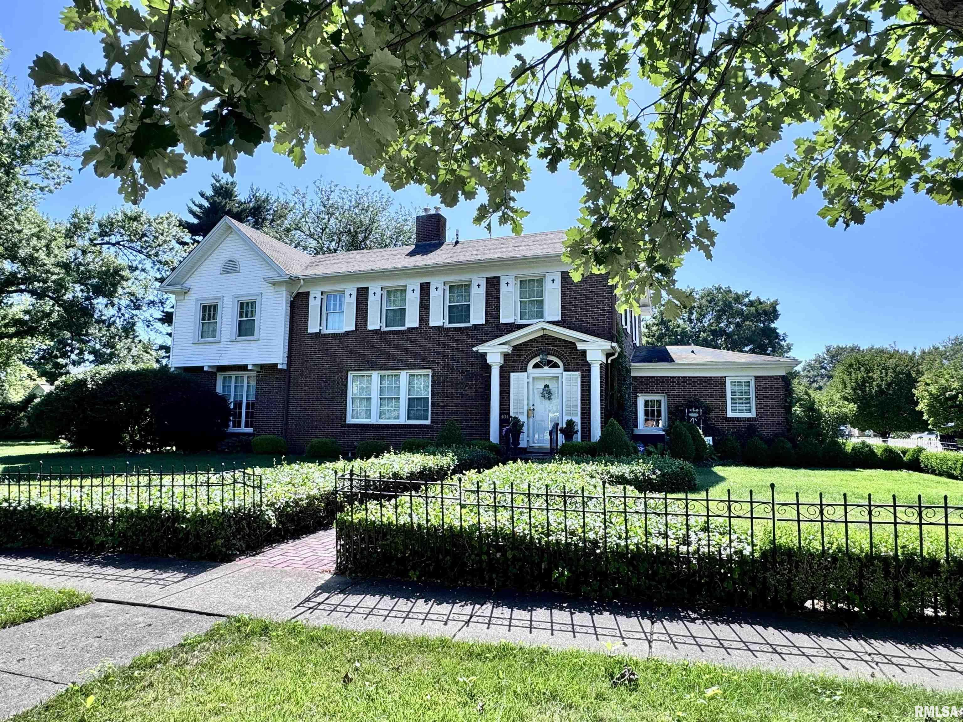 Luxury Home for sale at 404 S EDWARDS Street  in Macomb Illinois!
