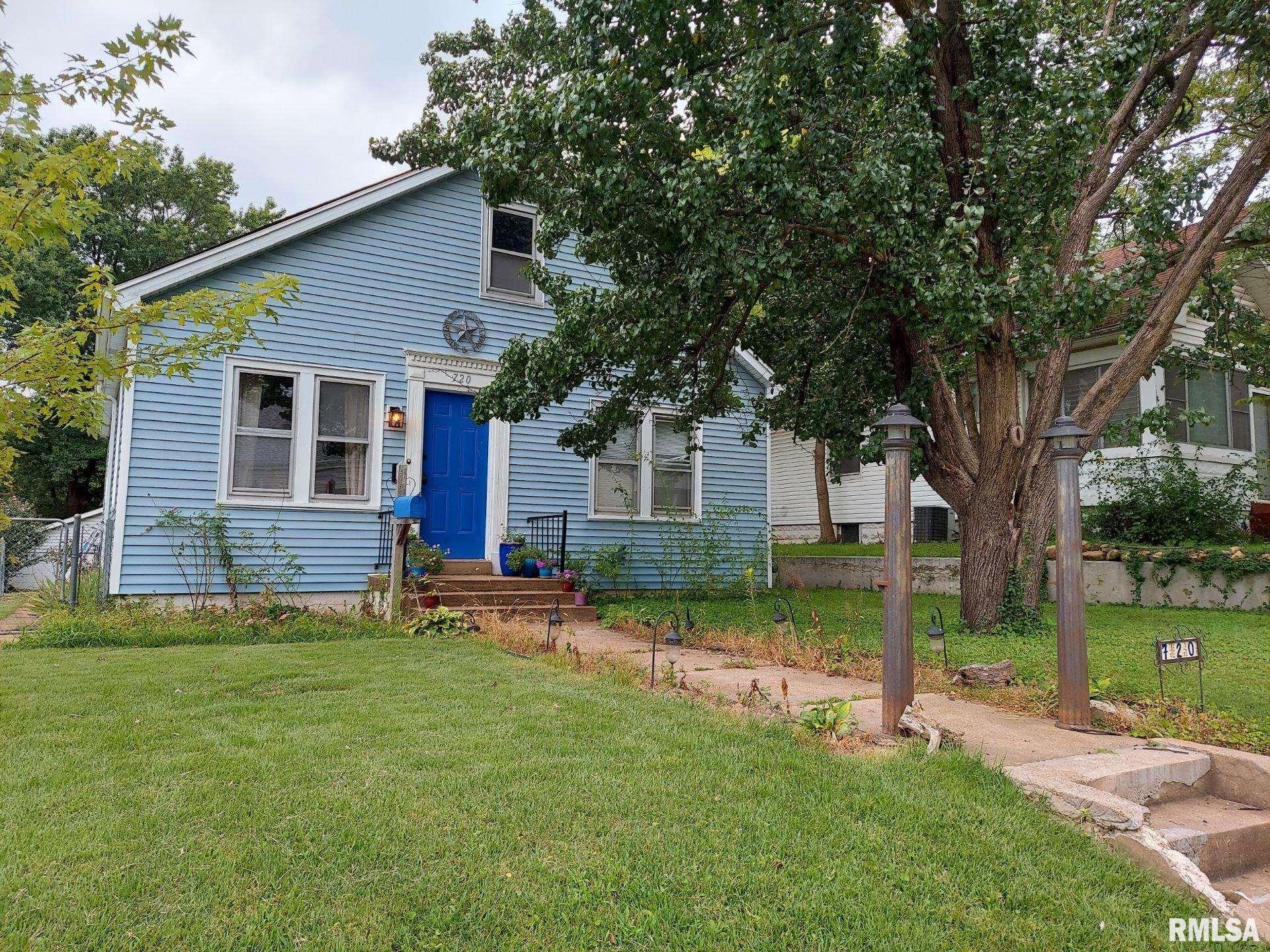 Luxury Home for sale at 720 E MCKINLEY Street  in Belleville Illinois!
