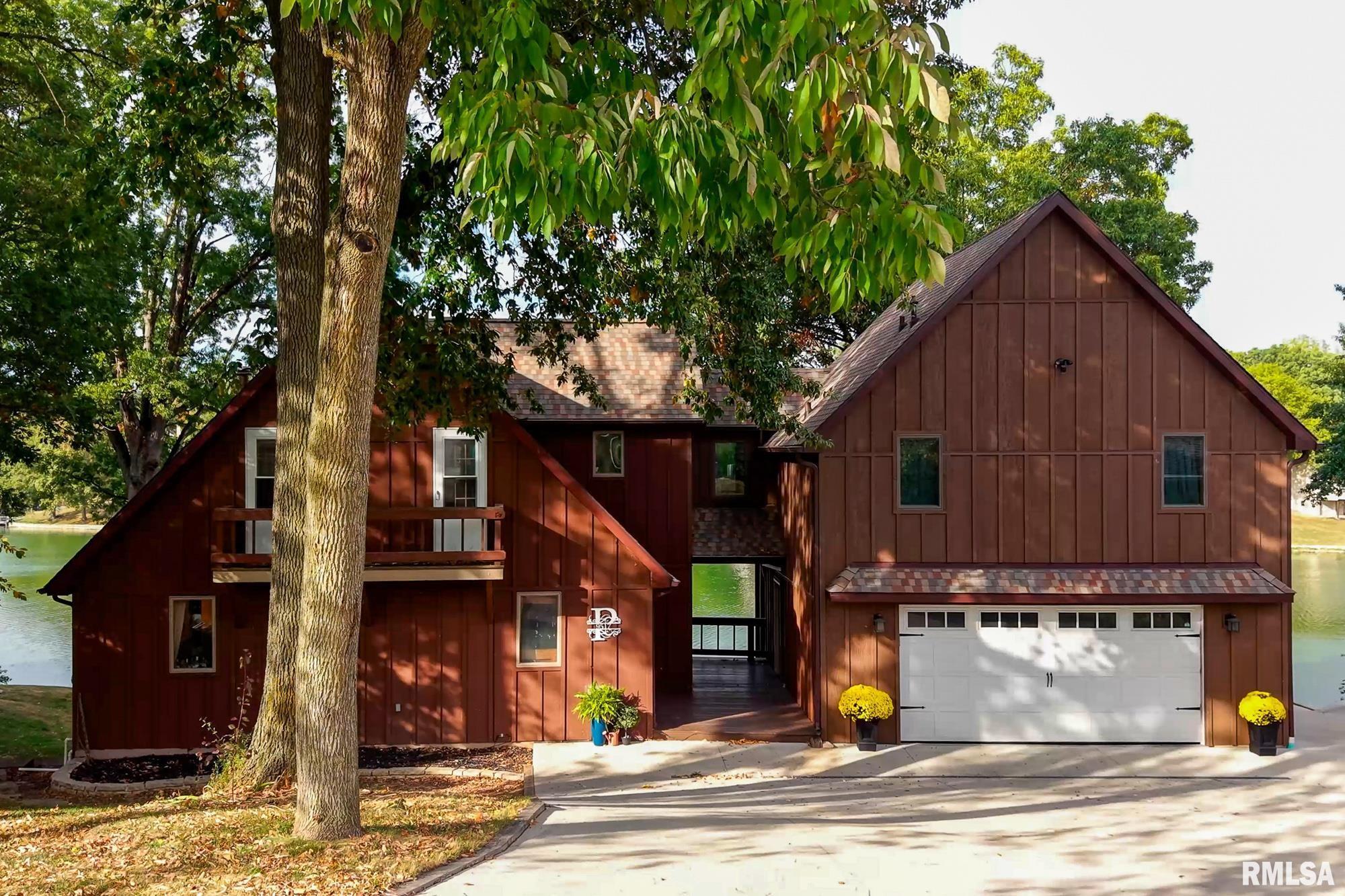 Luxury Home for sale at 9517 W WHITTINGHAM Point  in Mapleton Illinois!