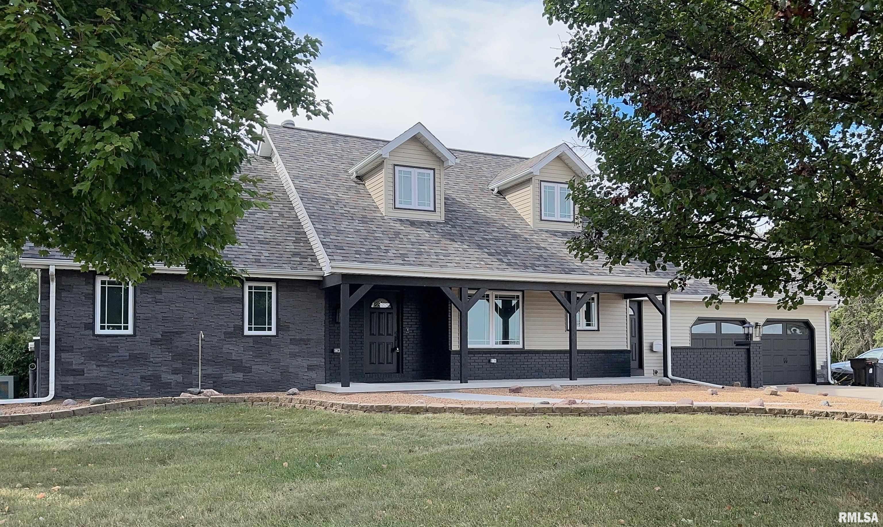 Luxury Home for sale at 9825 N ROUTE 91 Route  in Peoria Illinois!