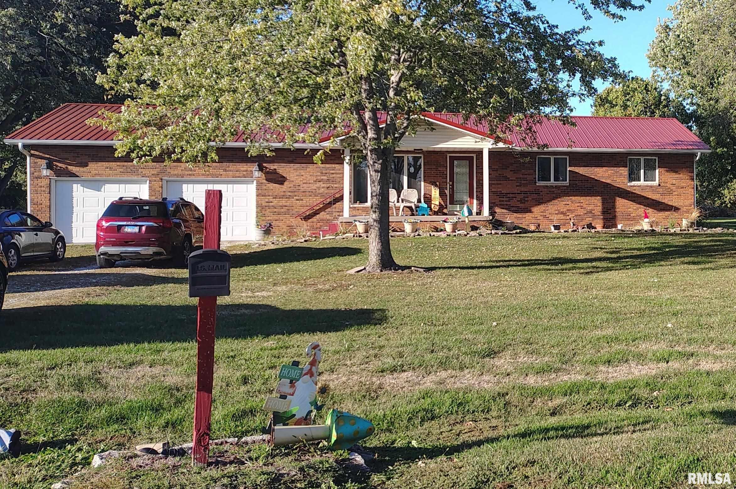 Luxury Home for sale at 26588 MAPLEWOOD Lane in Canton Illinois! Luxury Home for sale at 26588 MAPLEWOOD Lane in Canton Illinois!