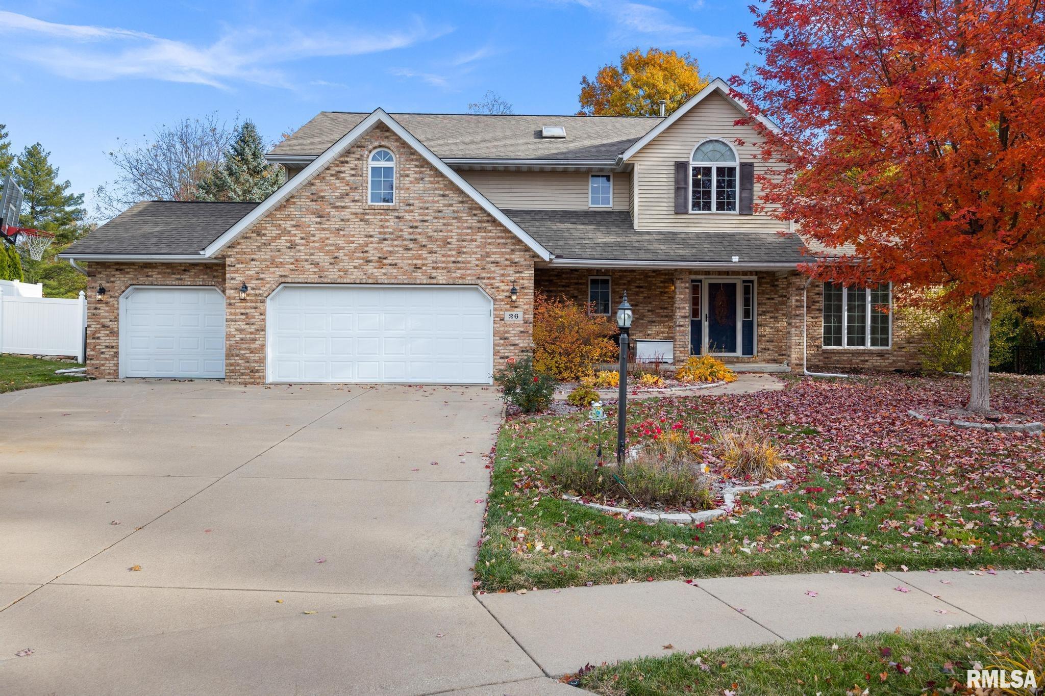 Luxury Home for sale at 26 LINDEN Court in Morton Illinois! Luxury Home for sale at 26 LINDEN Court in Morton Illinois!