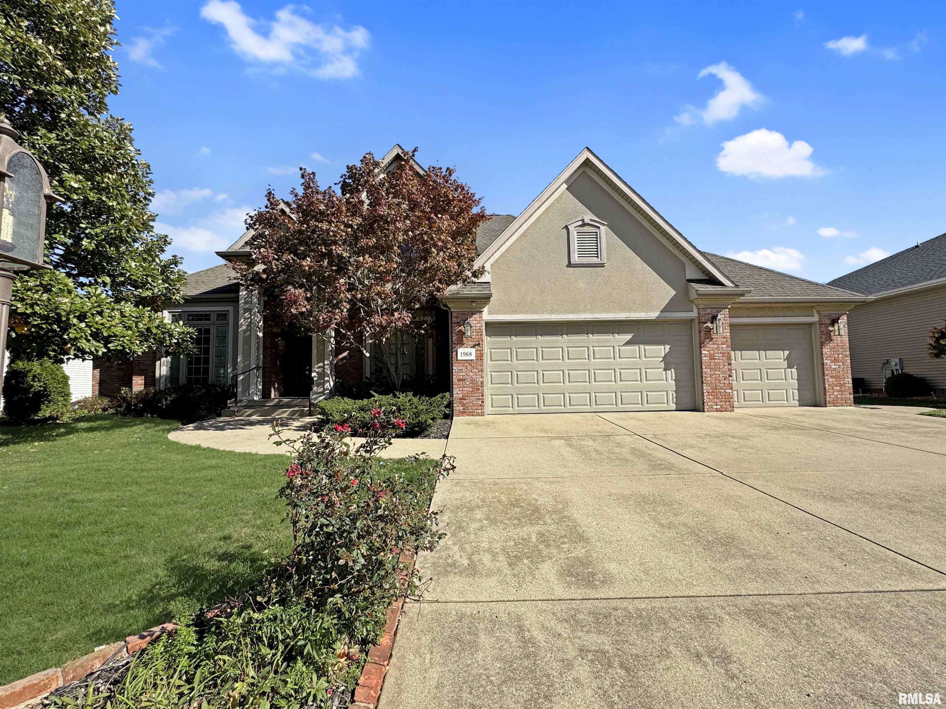 Home for sale at 1968 CHESTNUT Lane in Washington Illinois! Home for sale at 1968 CHESTNUT Lane in Washington Illinois!