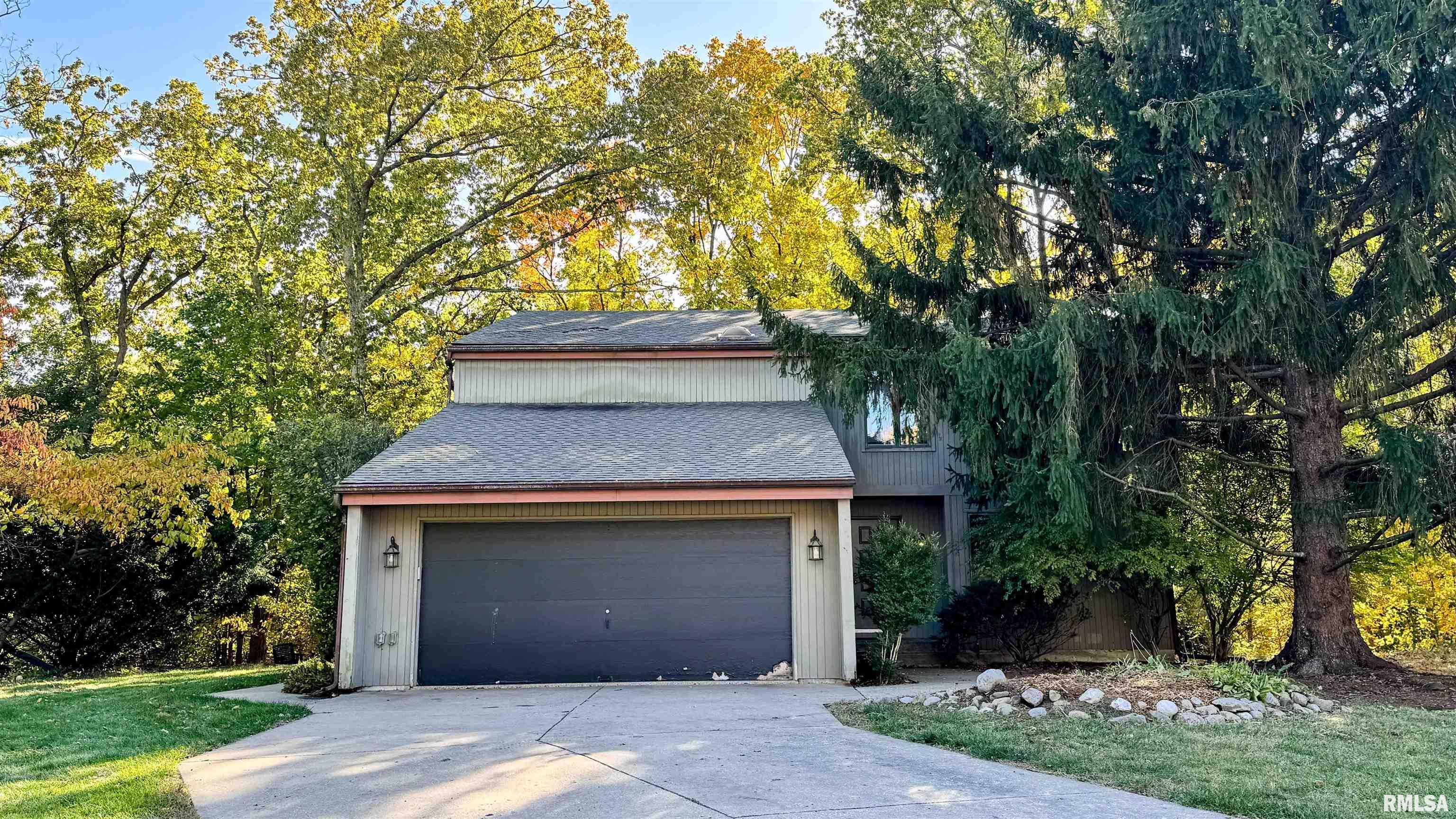 Home for sale at 1318 W FEATHERWOOD Drive in Dunlap Illinois! Home for sale at 1318 W FEATHERWOOD Drive in Dunlap Illinois!