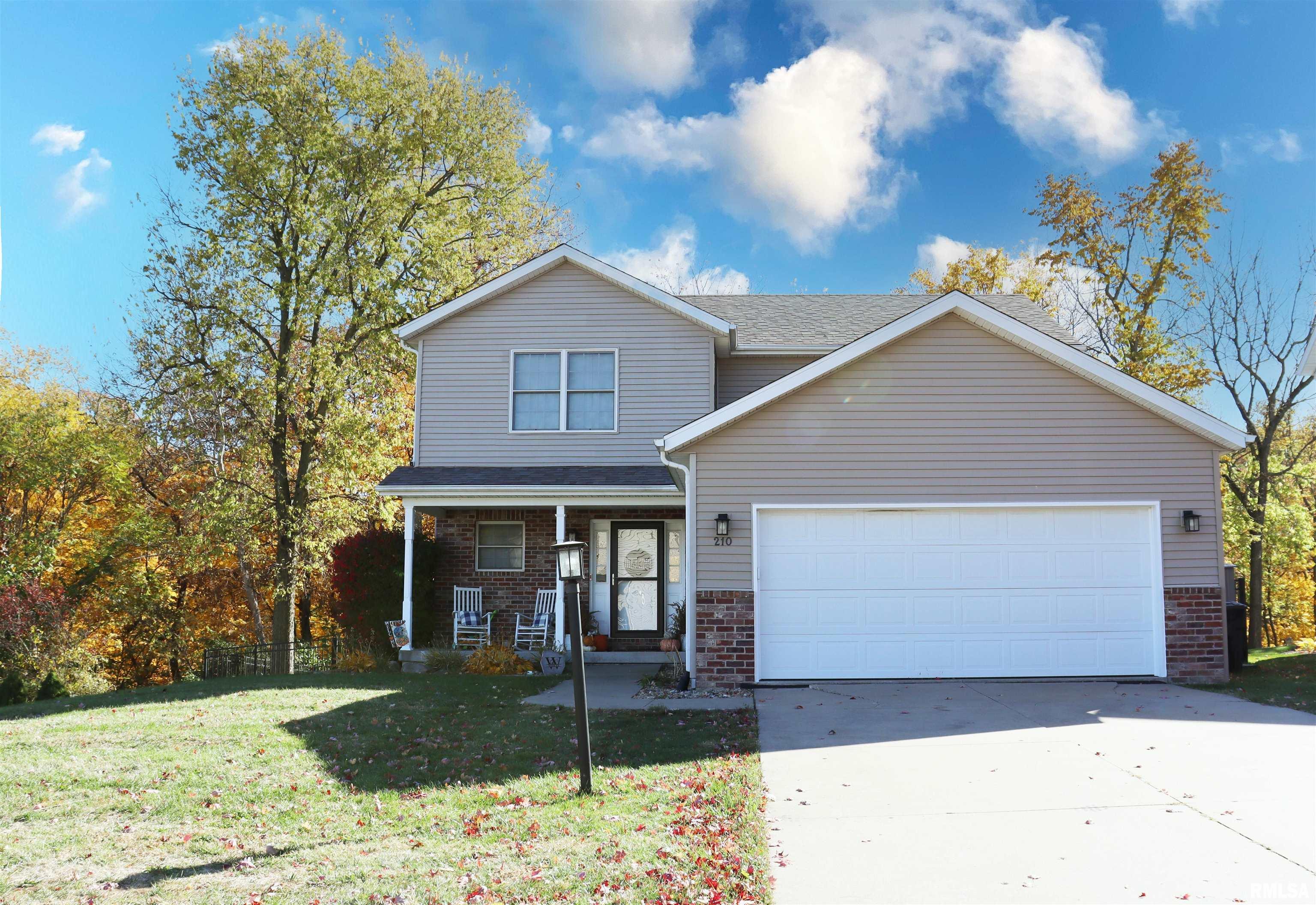Home for sale at 210 STONEWOOD Drive in East Peoria Illinois! Home for sale at 210 STONEWOOD Drive in East Peoria Illinois!