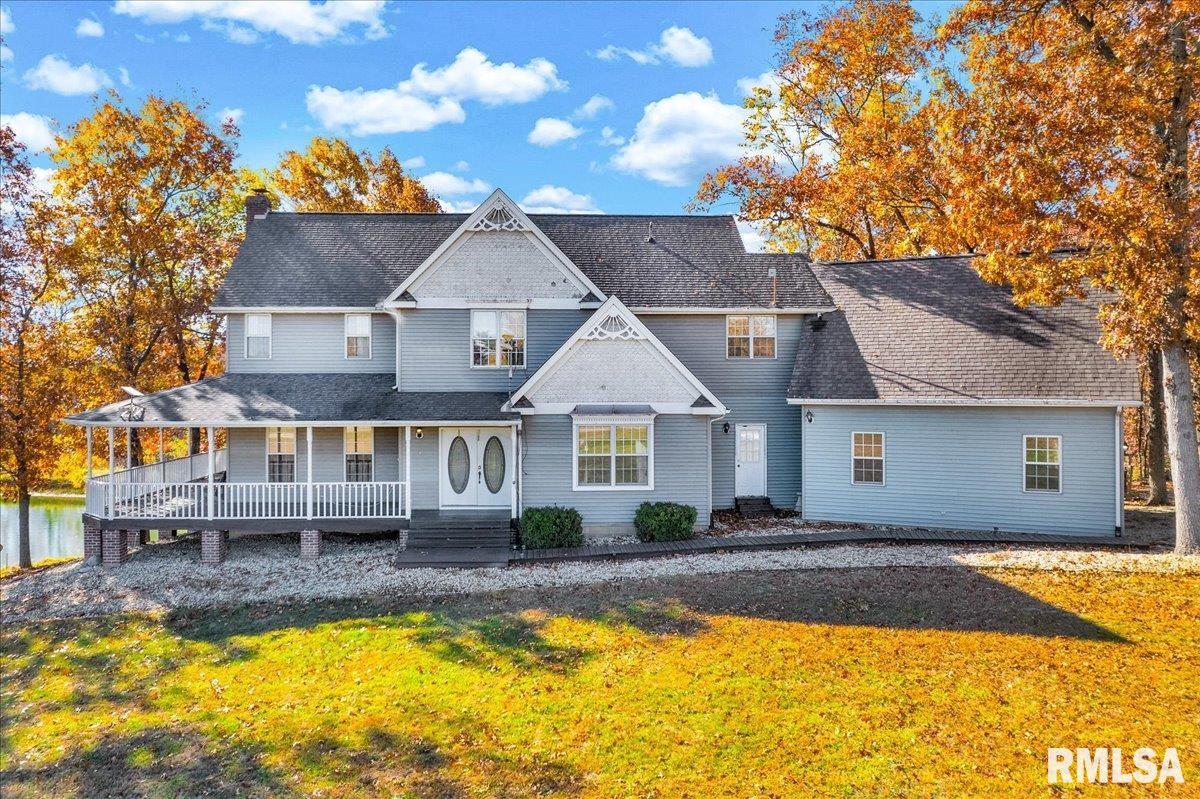 Luxury Home for sale at 20915 N BLUE RIDGE Road in Chillicothe Illinois! Luxury Home for sale at 20915 N BLUE RIDGE Road in Chillicothe Illinois!