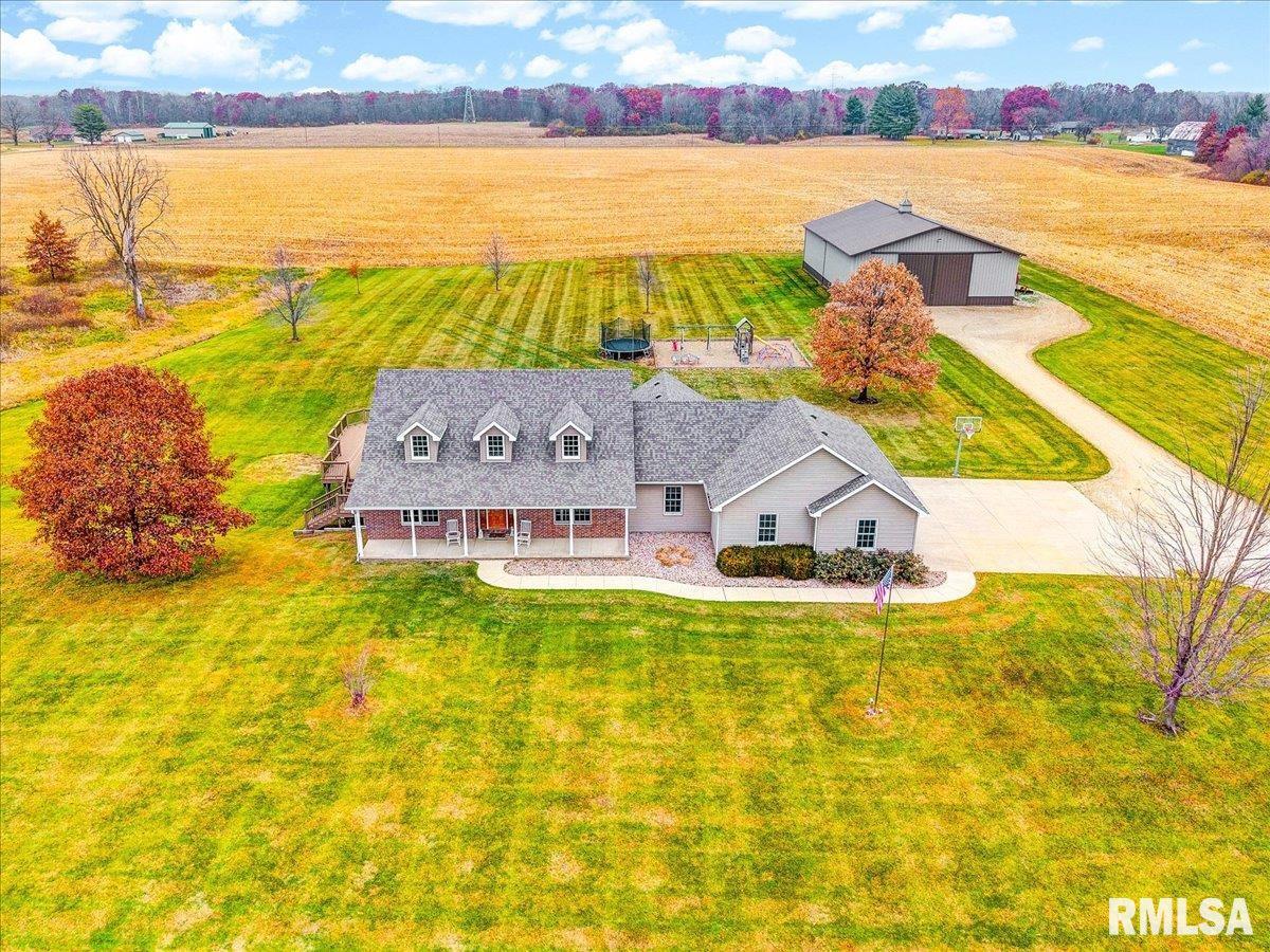 Luxury Home for sale at 26773 N COPPERAS CREEK Road in Canton Illinois! Luxury Home for sale at 26773 N COPPERAS CREEK Road in Canton Illinois!