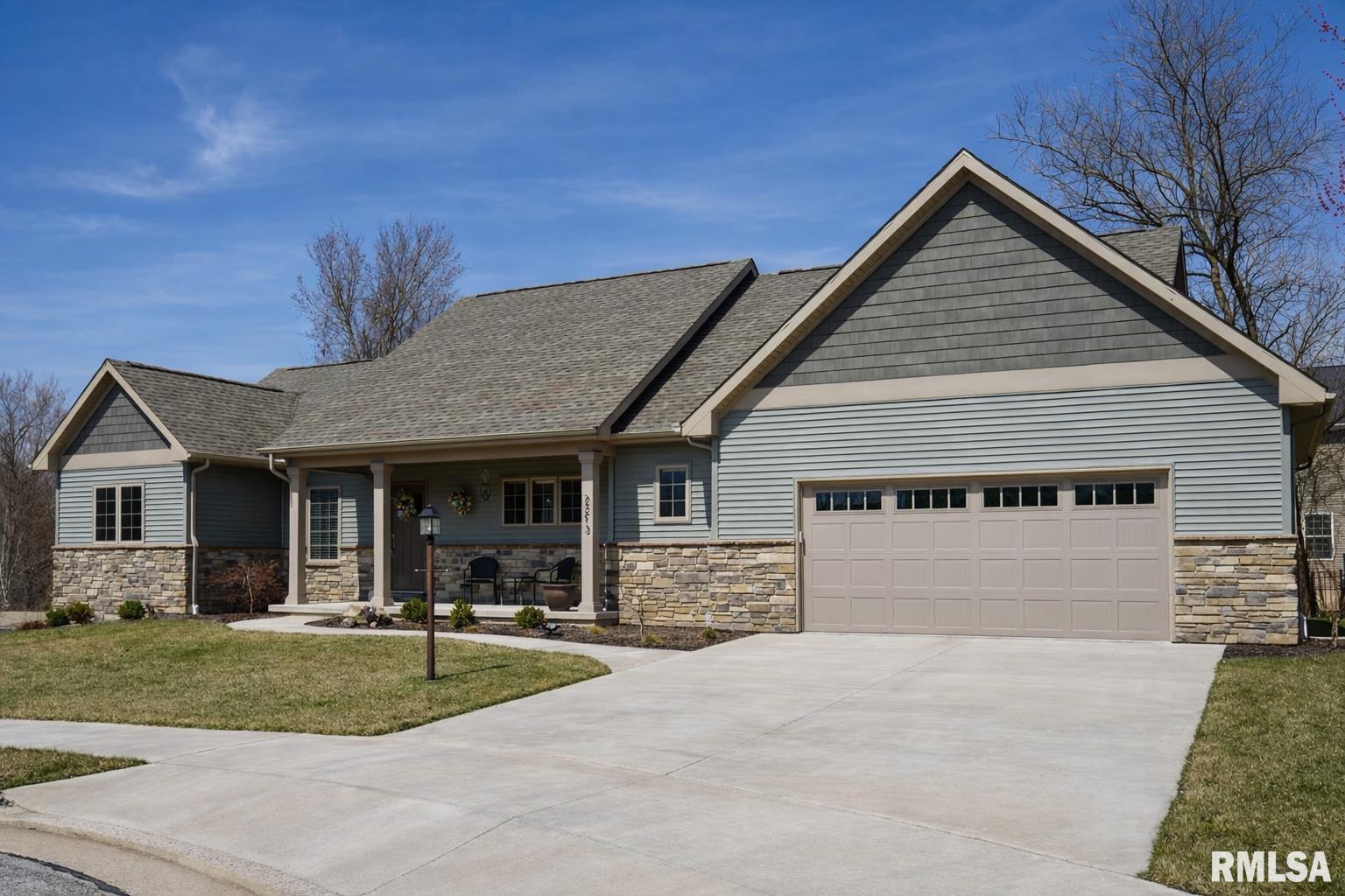 Luxury Home for sale at 2213 W EARL Court in Peoria Illinois! Luxury Home for sale at 2213 W EARL Court in Peoria Illinois!