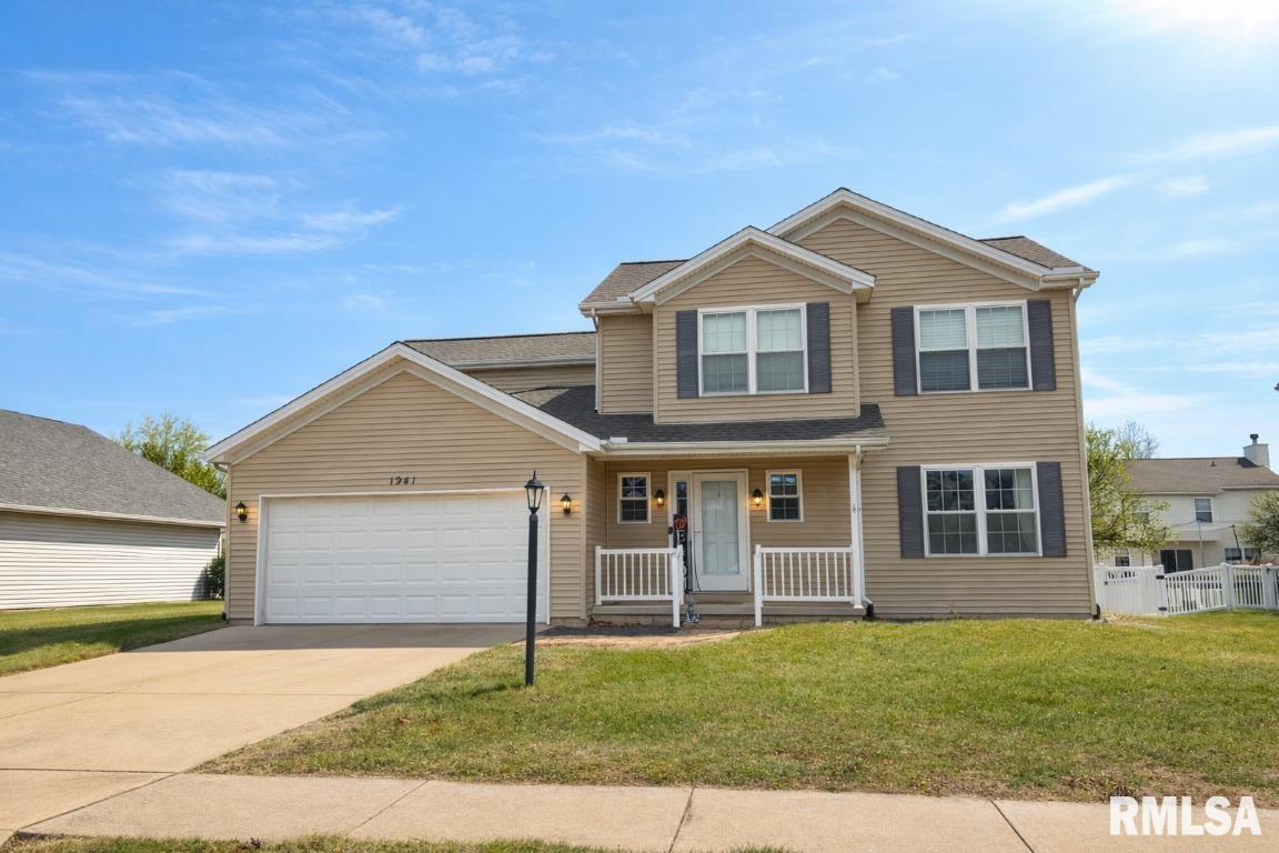 Home for sale at 1941 COLT Drive in Washington Illinois! Home for sale at 1941 COLT Drive in Washington Illinois!