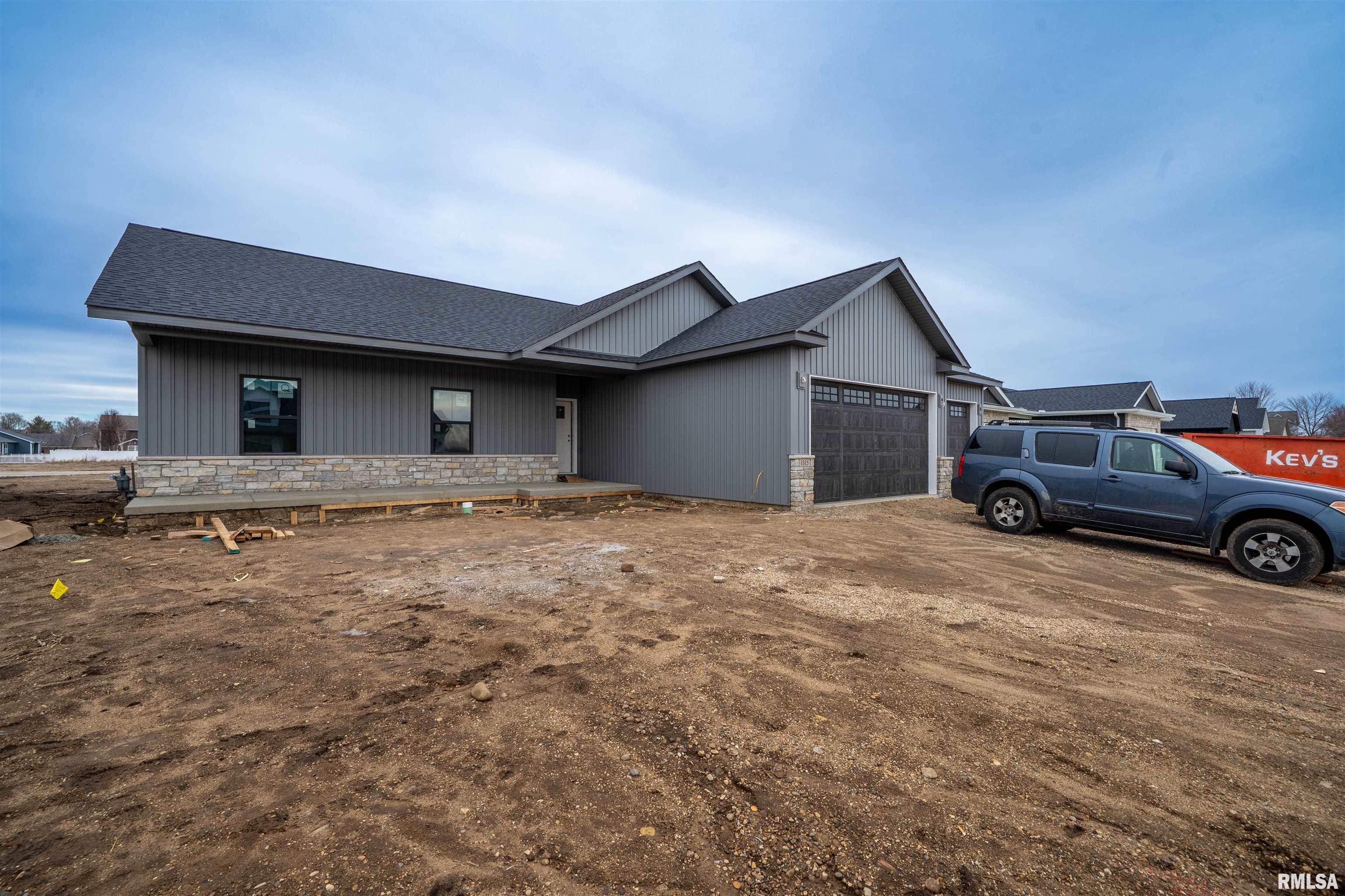 Luxury Home for sale at 1315 W HILLCREST Drive in Chillicothe Illinois! Luxury Home for sale at 1315 W HILLCREST Drive in Chillicothe Illinois!