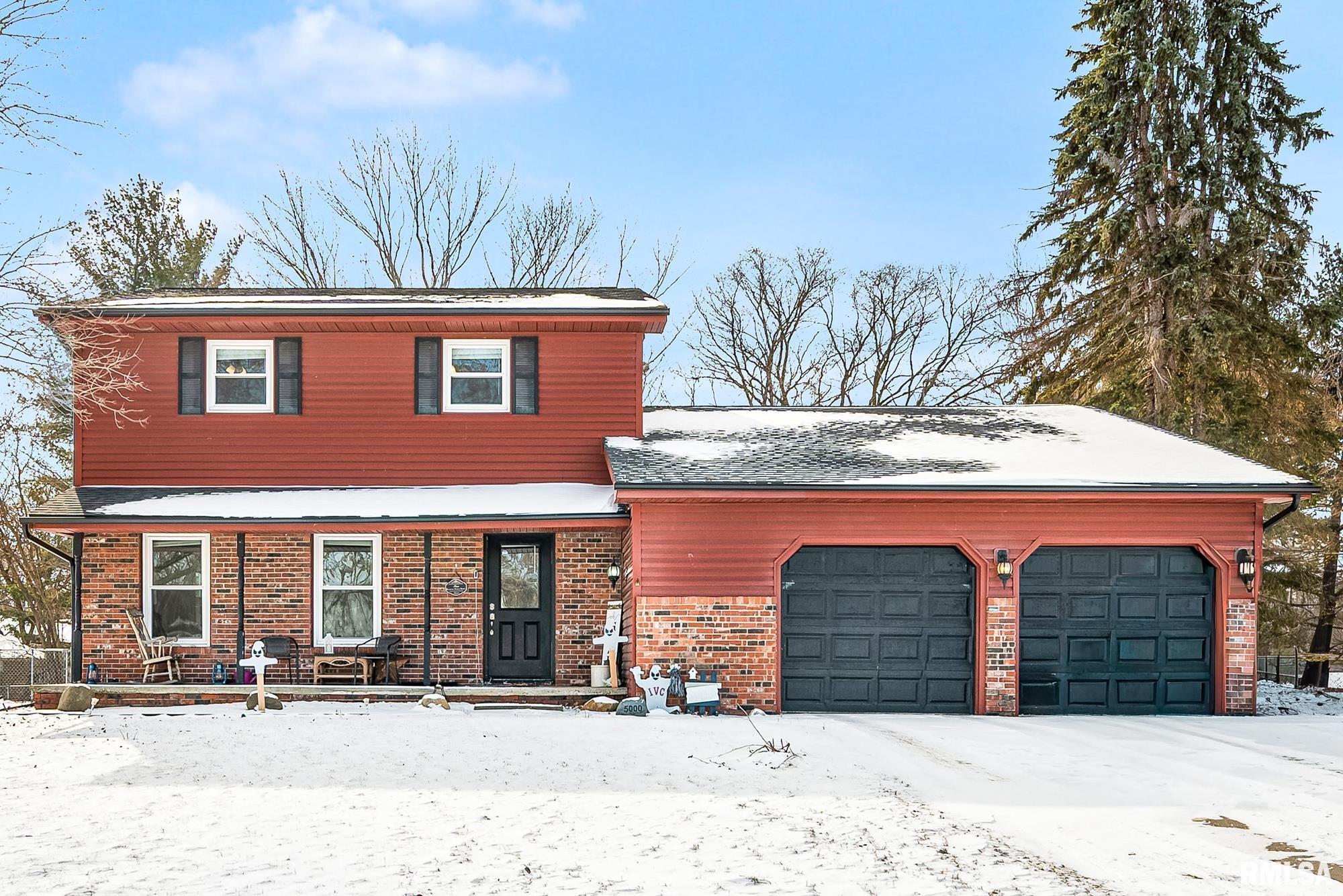 Home for sale at 5000 E RICHLAND Avenue  in Chillicothe Illinois!