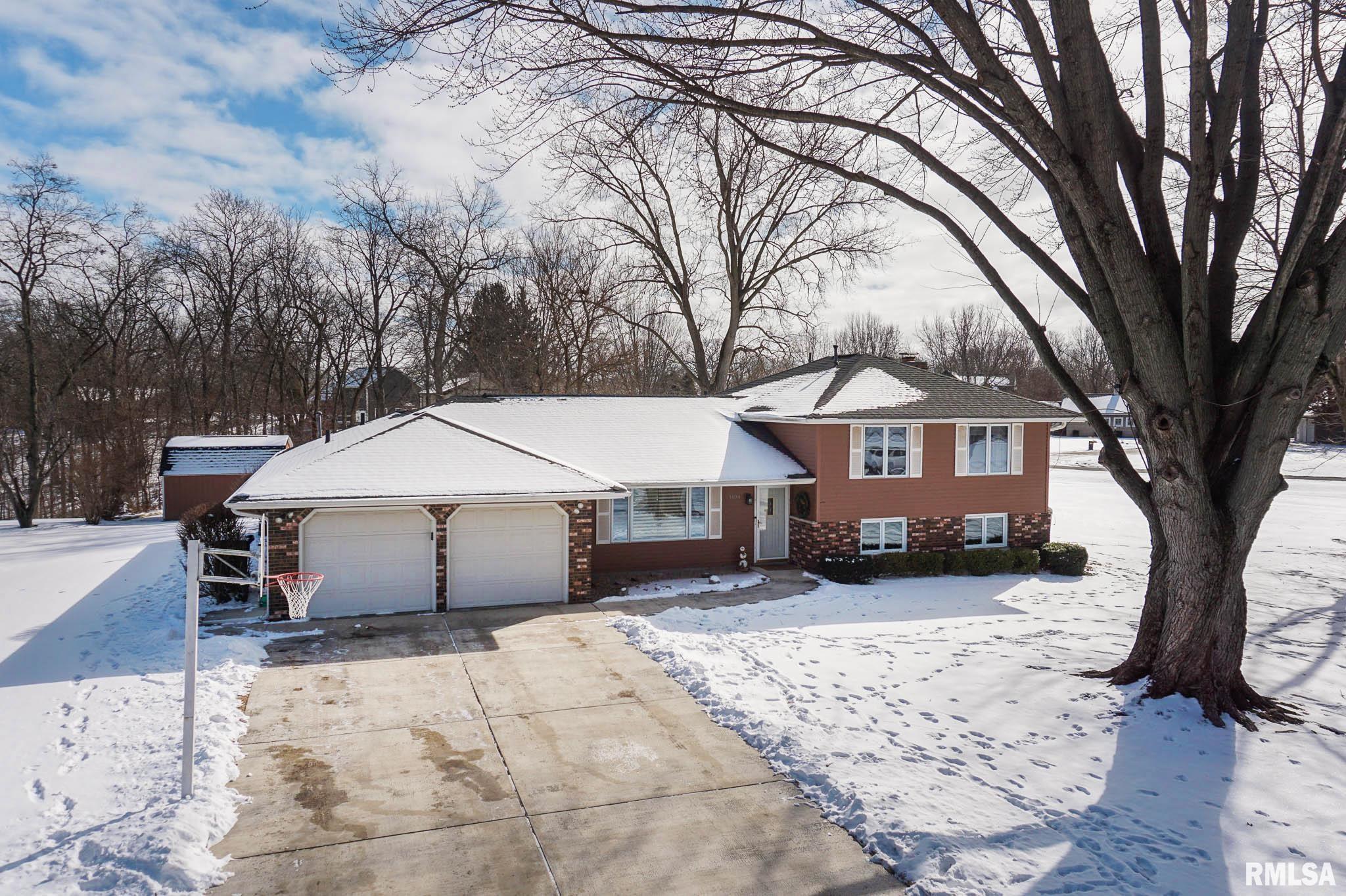 Home for sale at 1404  DOWNING Court  in Tremont Illinois!