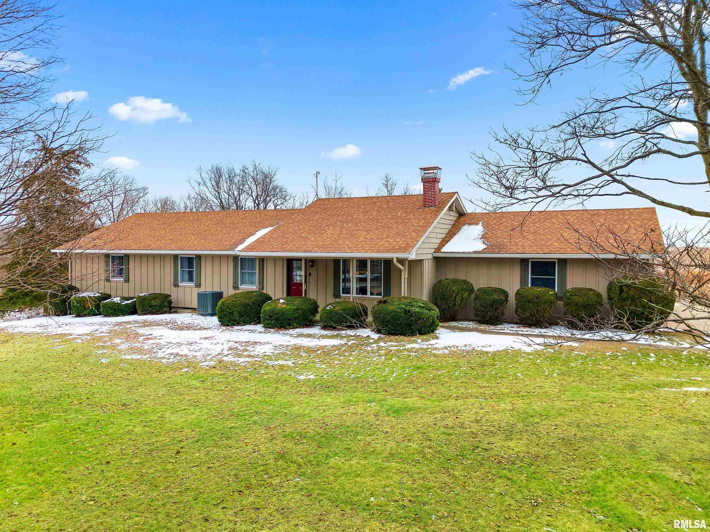 Luxury Home for sale at 1522 N STONE SCHOOL Road  in Elmwood Illinois!