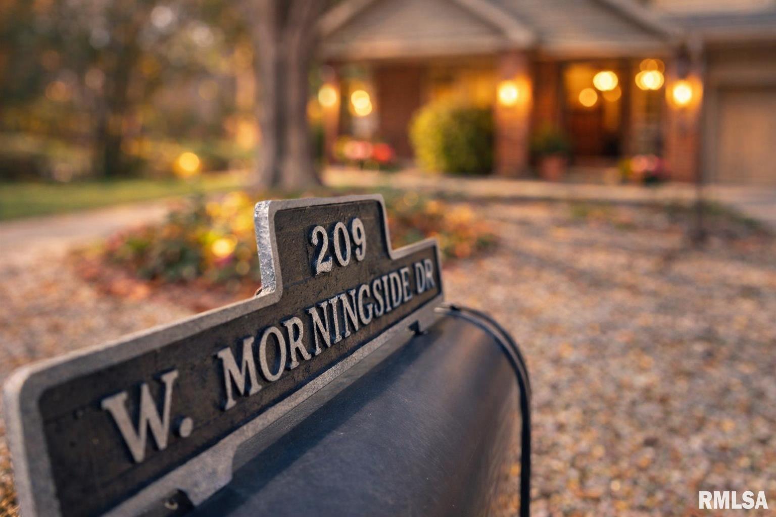 Home for sale at 209 W MORNINGSIDE Drive  in Peoria Illinois!