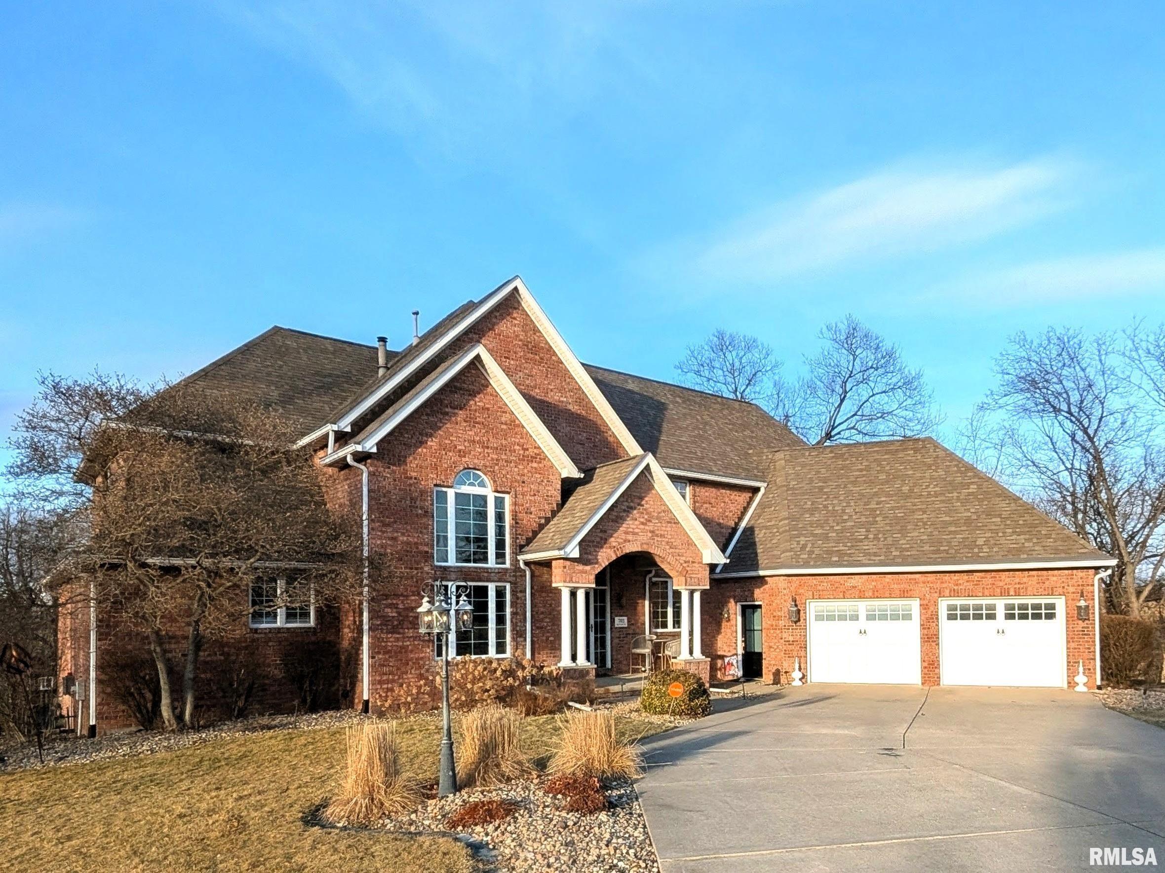Luxury Home for sale at 703 MAYFAIR Court in Metamora Illinois! Luxury Home for sale at 703 MAYFAIR Court in Metamora Illinois!
