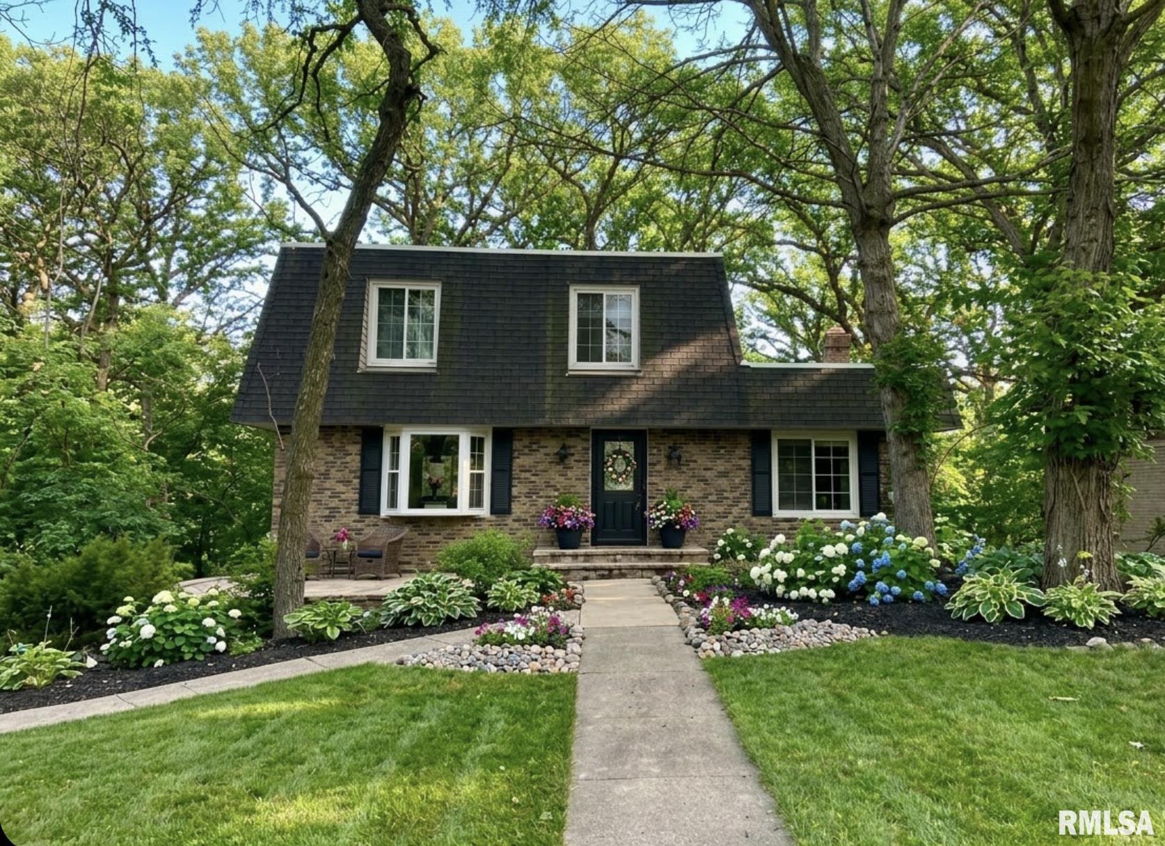 Home for sale at 3628 N BRECKENRIDGE Court in Peoria Illinois! Home for sale at 3628 N BRECKENRIDGE Court in Peoria Illinois!