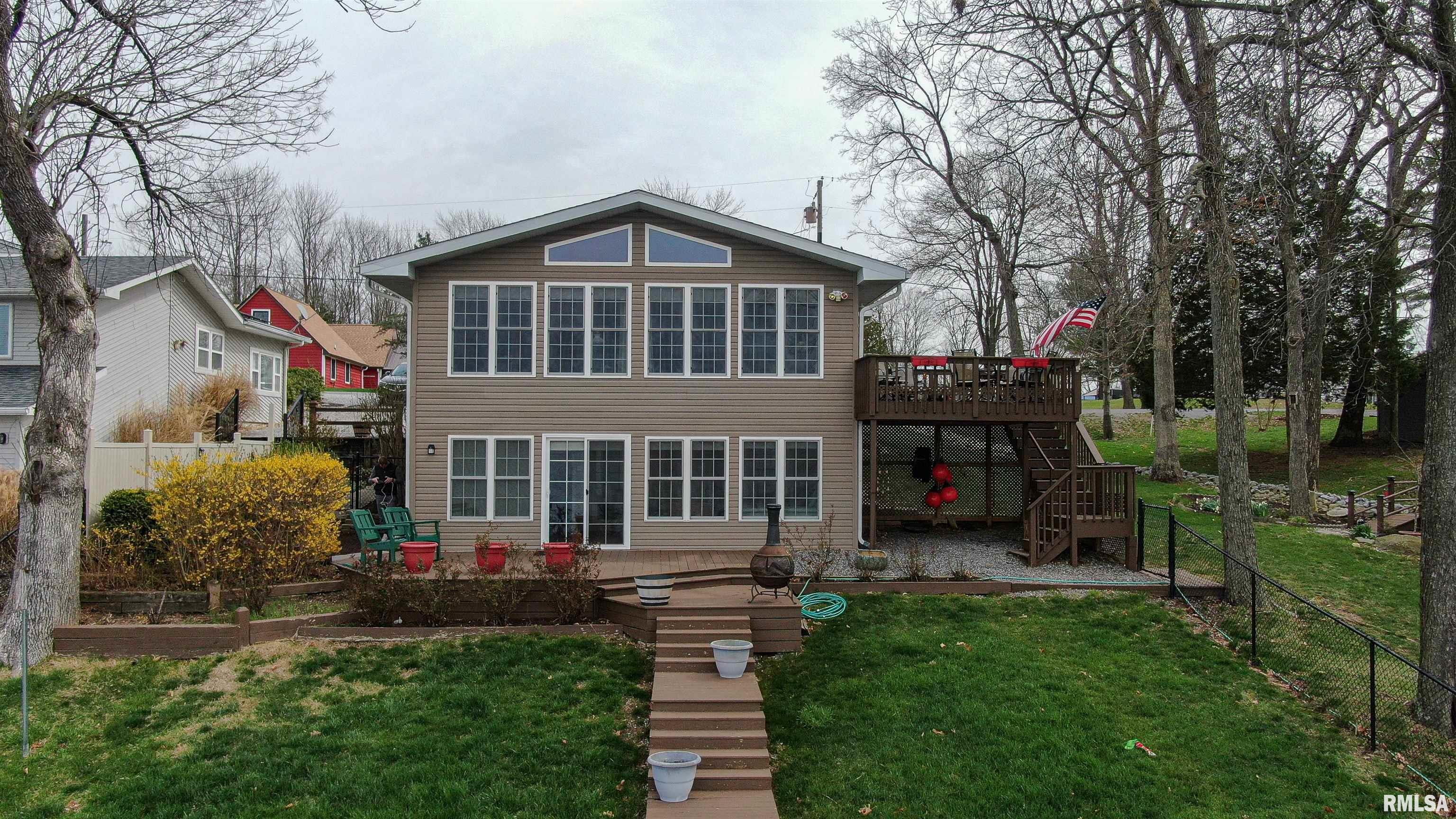 Luxury Home for sale at 12705 N Egypt Shores Drive in Creal Springs Illinois! Luxury Home for sale at 12705 N Egypt Shores Drive in Creal Springs Illinois!