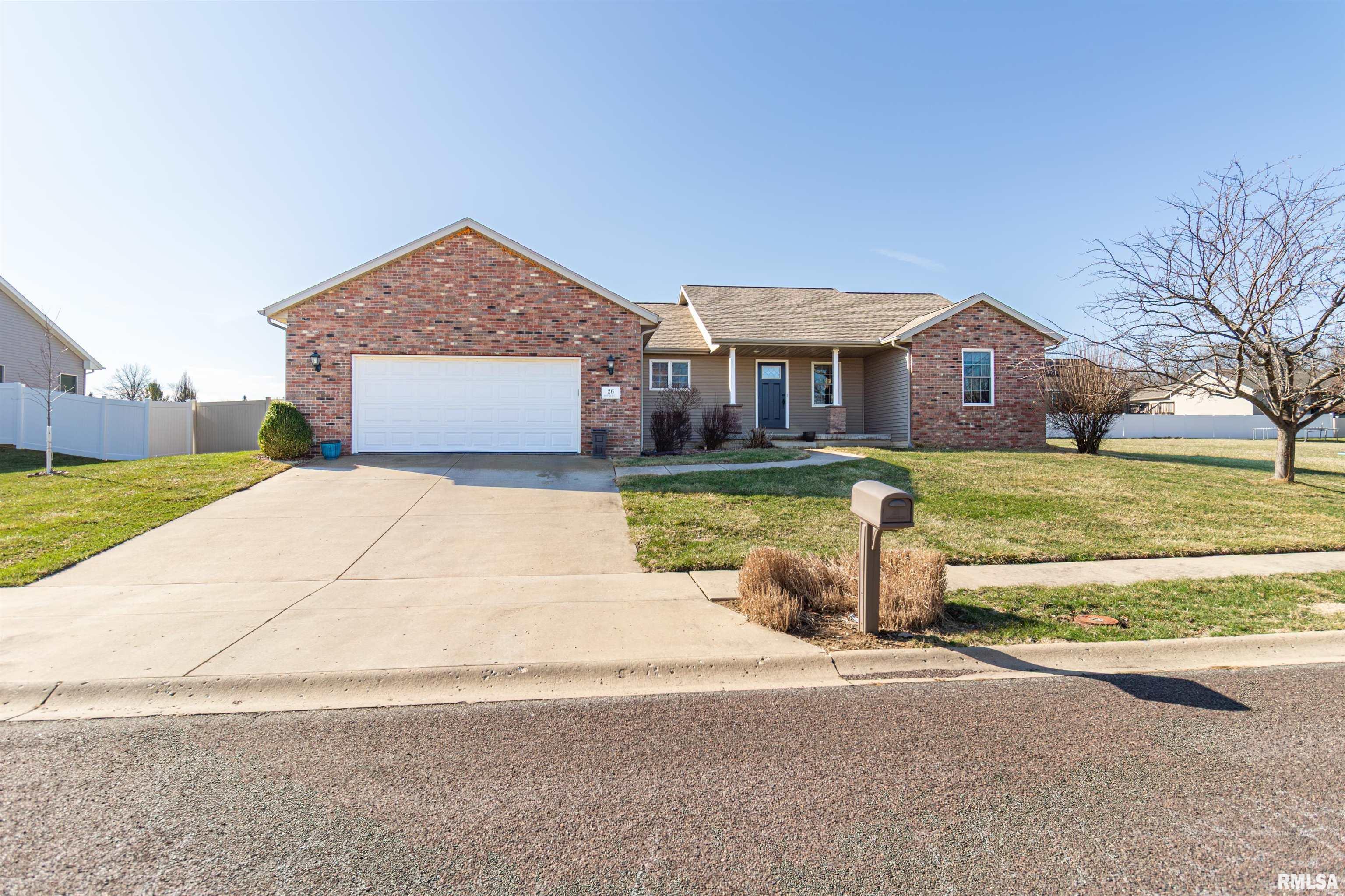 Home for sale at 26 OSPREY Court in Pekin Illinois! Home for sale at 26 OSPREY Court in Pekin Illinois!