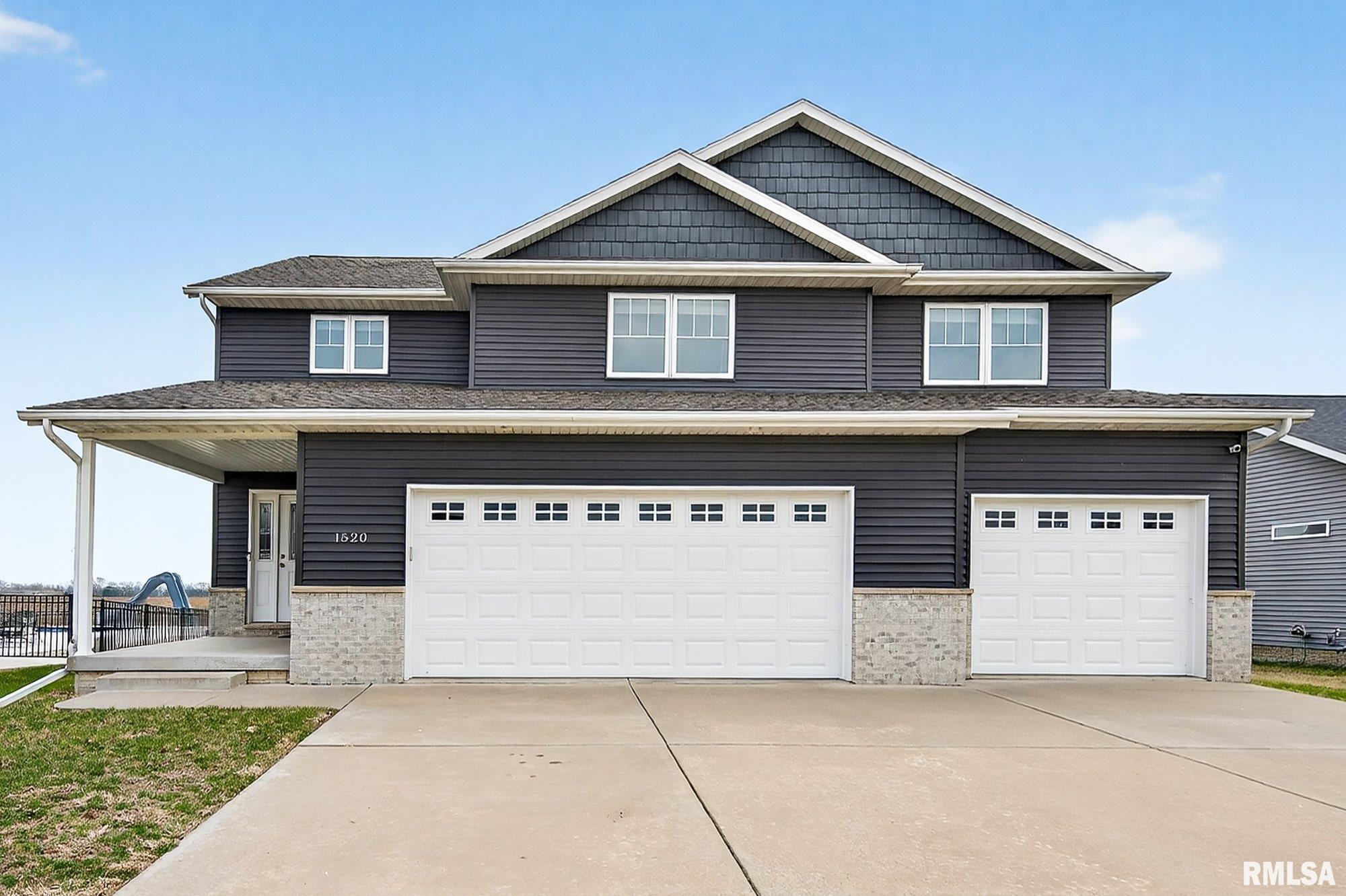 Luxury Home for sale at 1520 W Harborway Drive in Chillicothe Illinois! Luxury Home for sale at 1520 W Harborway Drive in Chillicothe Illinois!