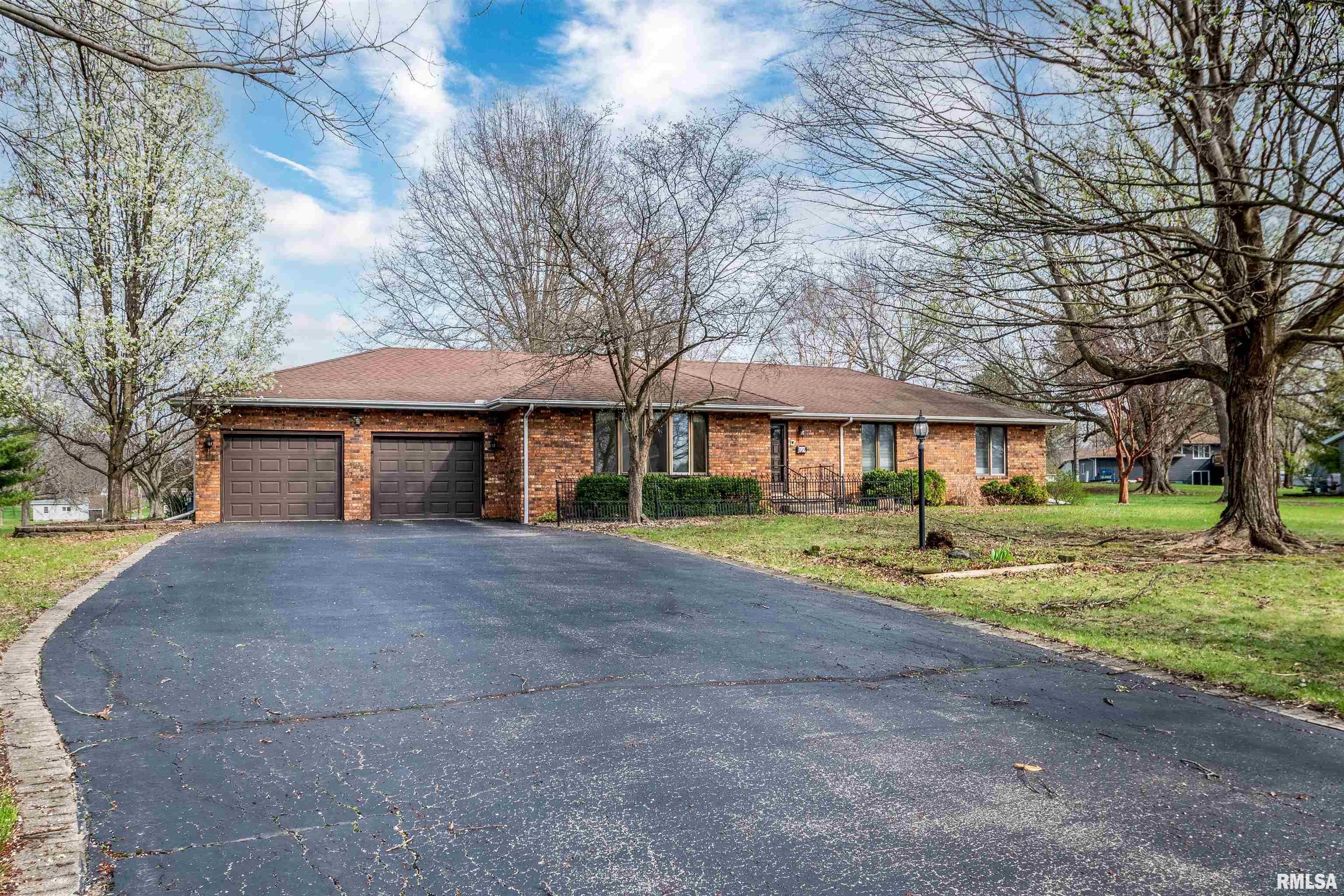 Home for sale at 229  WHISPERING OAKS   in Metamora Illinois!