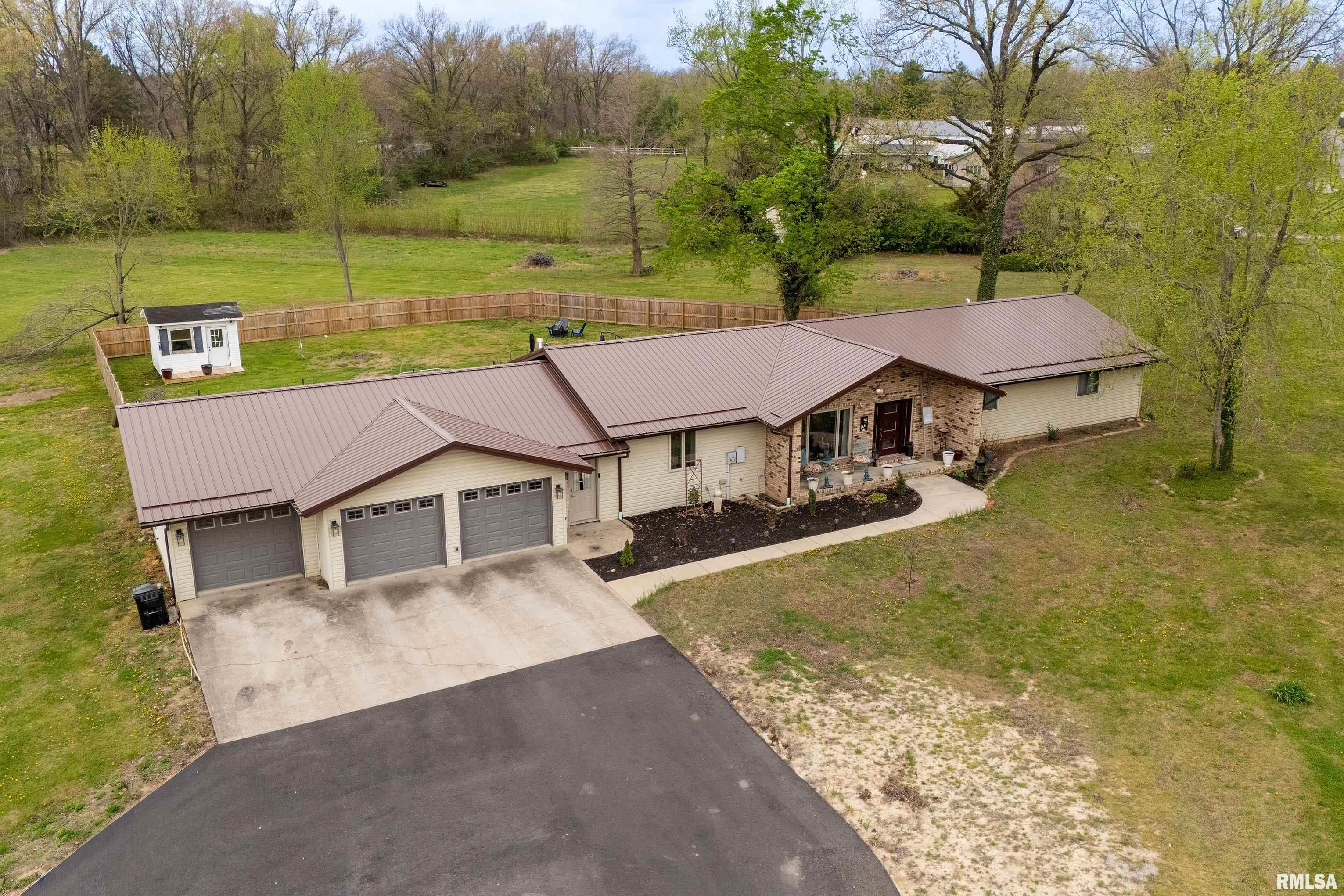 Home for sale at 917  Dorris Heights Road  in Harrisburg Illinois!