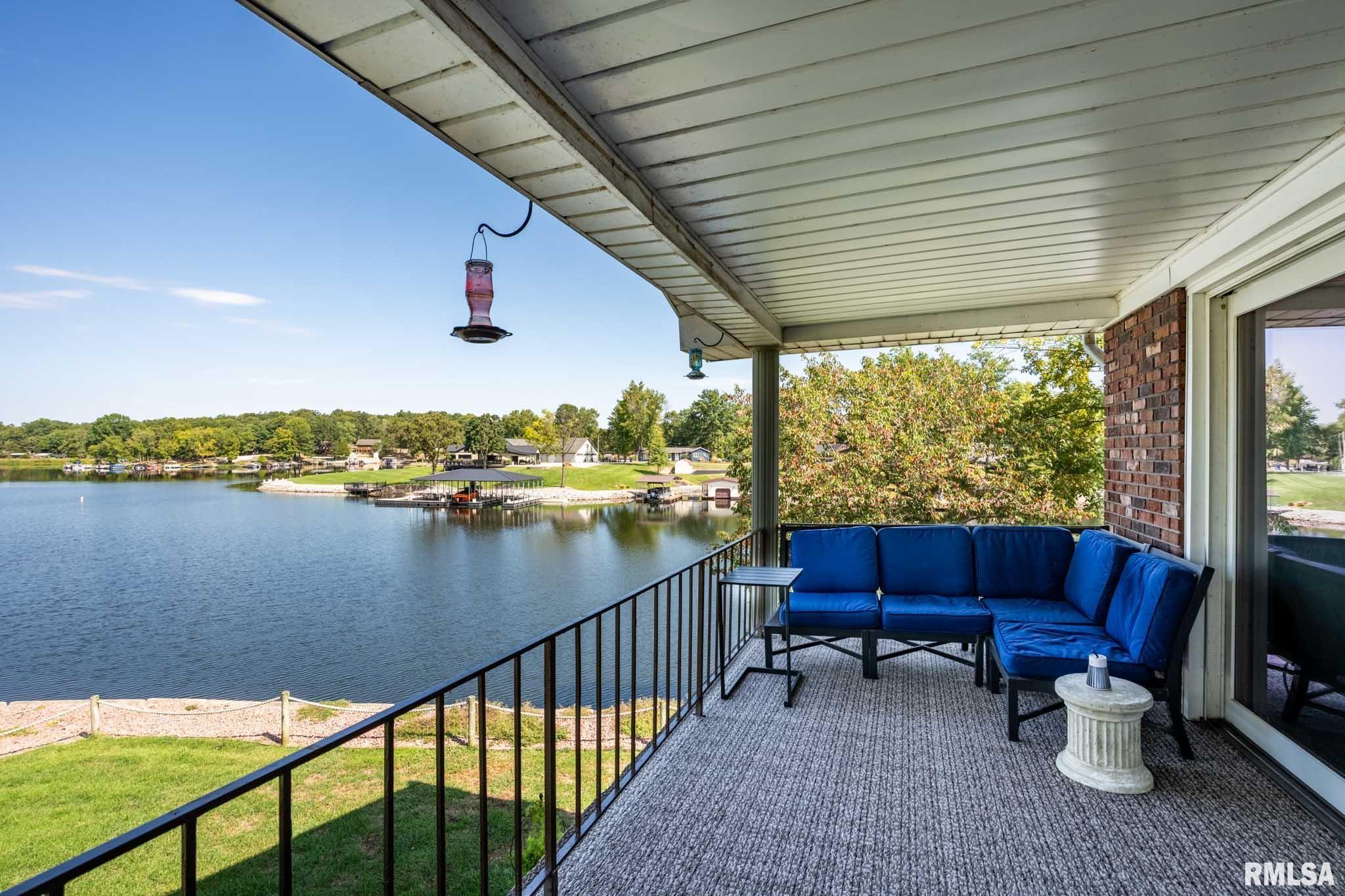 Luxury Home for sale at 622 Dongola Court in Creal Springs Illinois! Luxury Home for sale at 622 Dongola Court in Creal Springs Illinois!