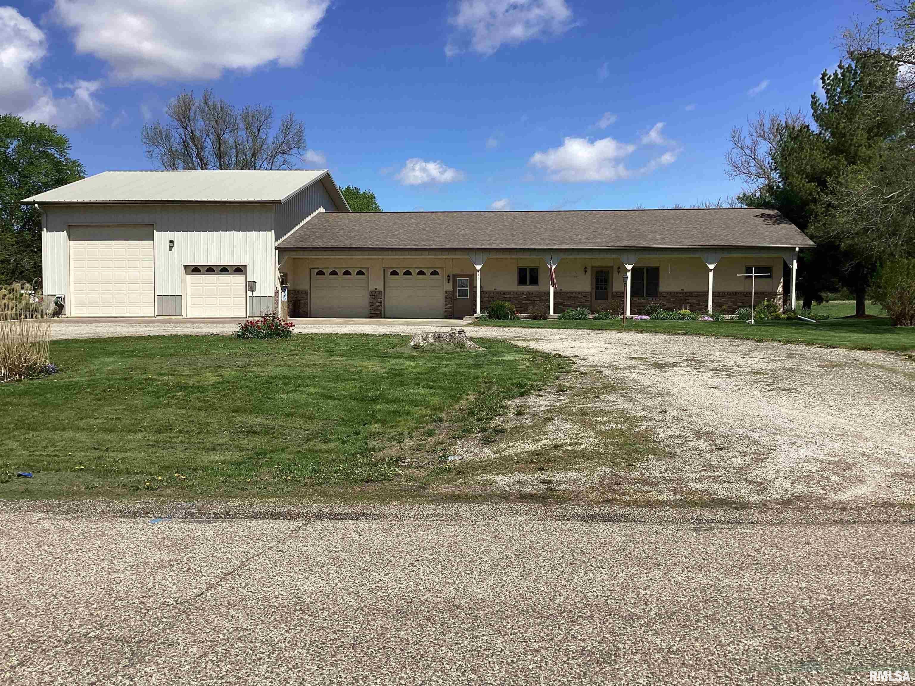 Home for sale at 535 W FULTON Street  in Farmington Illinois!