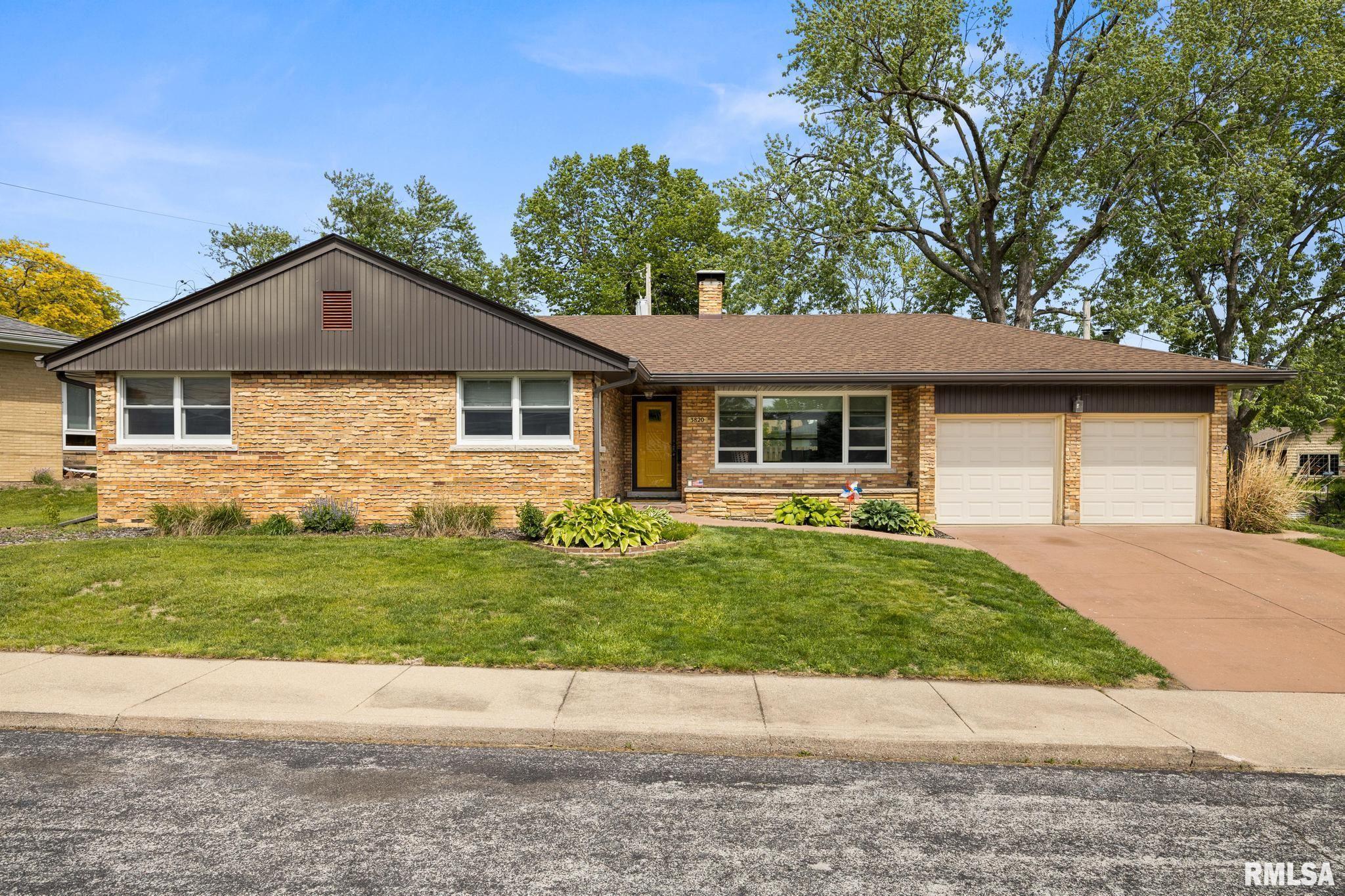 Home for sale at 3820 N EVERGREEN Court  in Peoria Illinois!