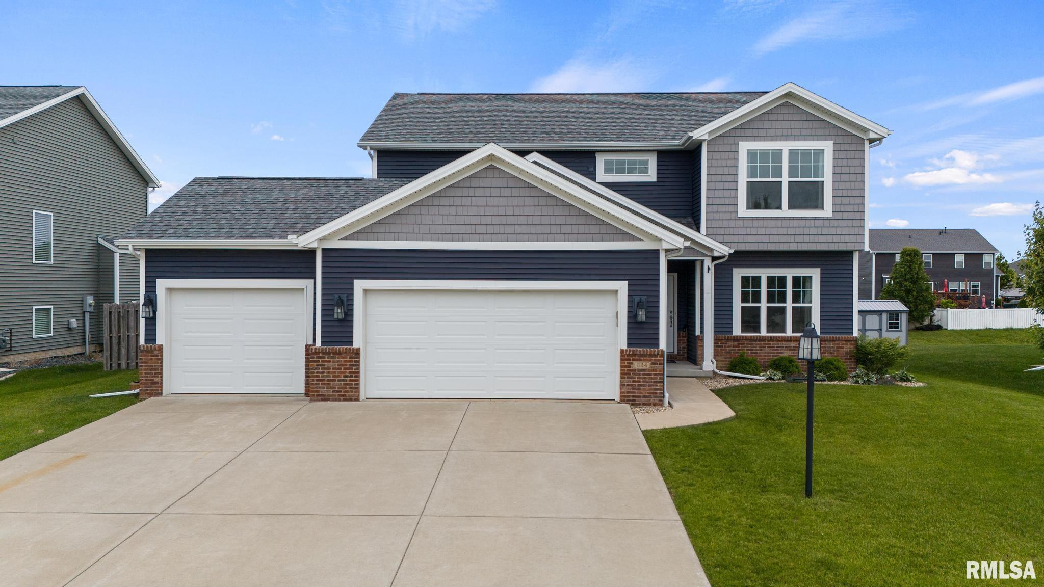 Luxury Home for sale at 324  YORK Avenue  in Morton Illinois!