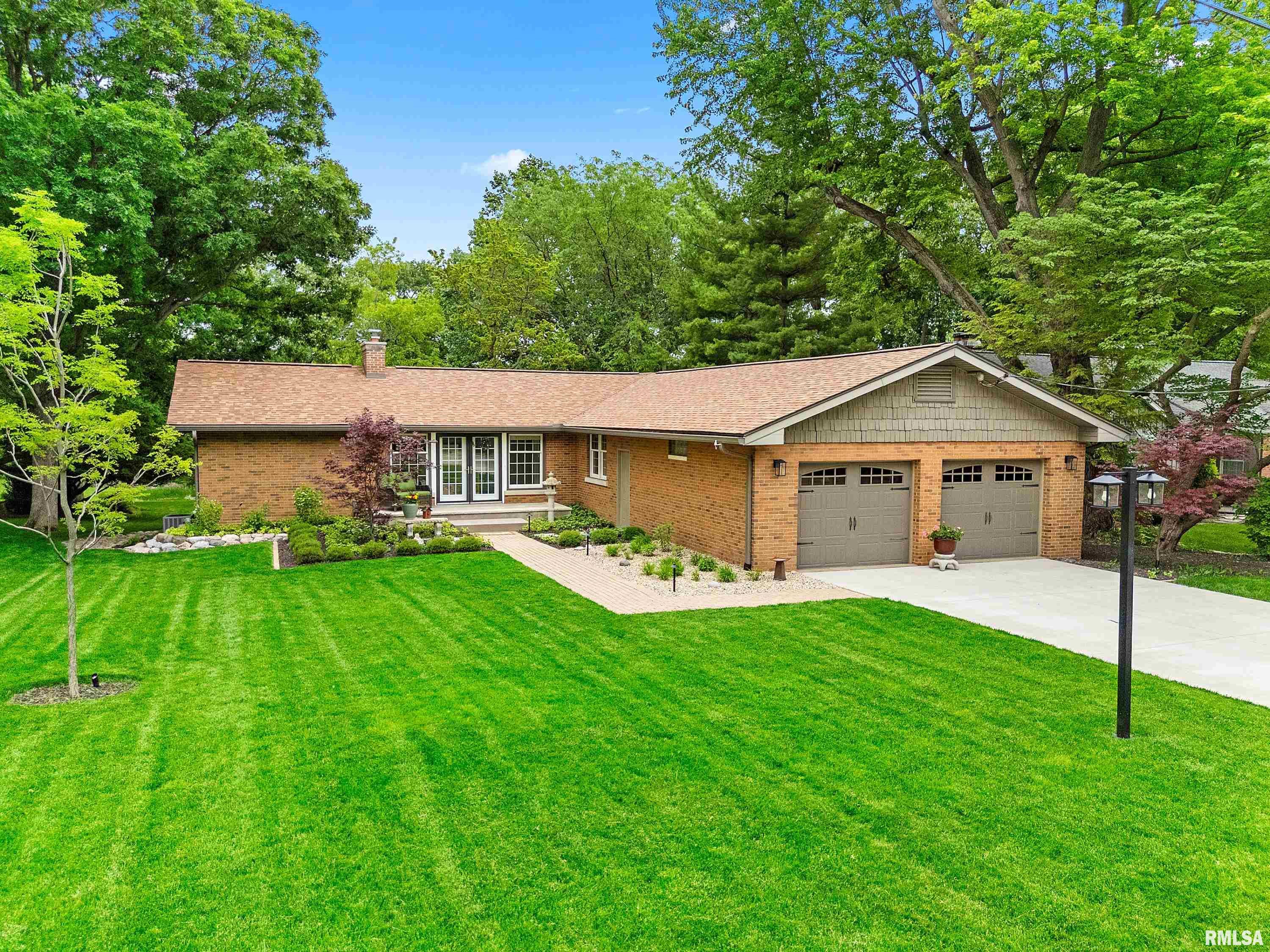 Luxury Home for sale at 4016 N HARVARD Avenue  in Peoria Illinois!
