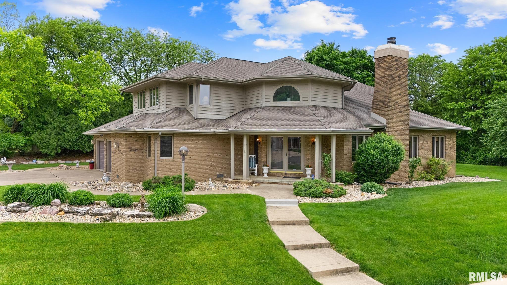 Luxury Home for sale at 11201 N OAK TRAIL Drive  in Peoria Illinois!