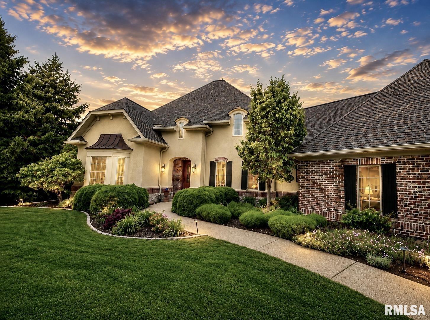 Luxury Home for sale at 3023 W Pilgrims Way  in Peoria Illinois!