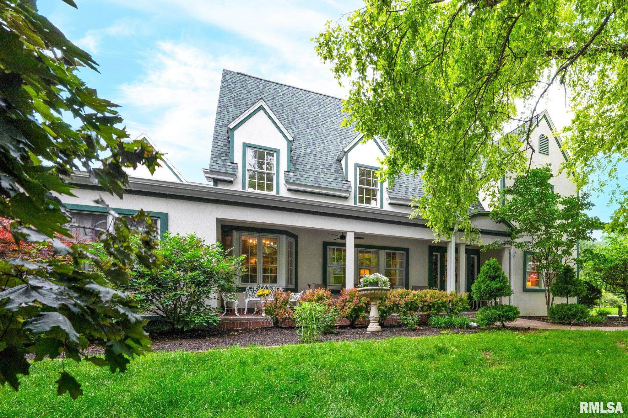 Luxury Home for sale at 3211 N ELMCROFT Terrace  in Peoria Illinois!