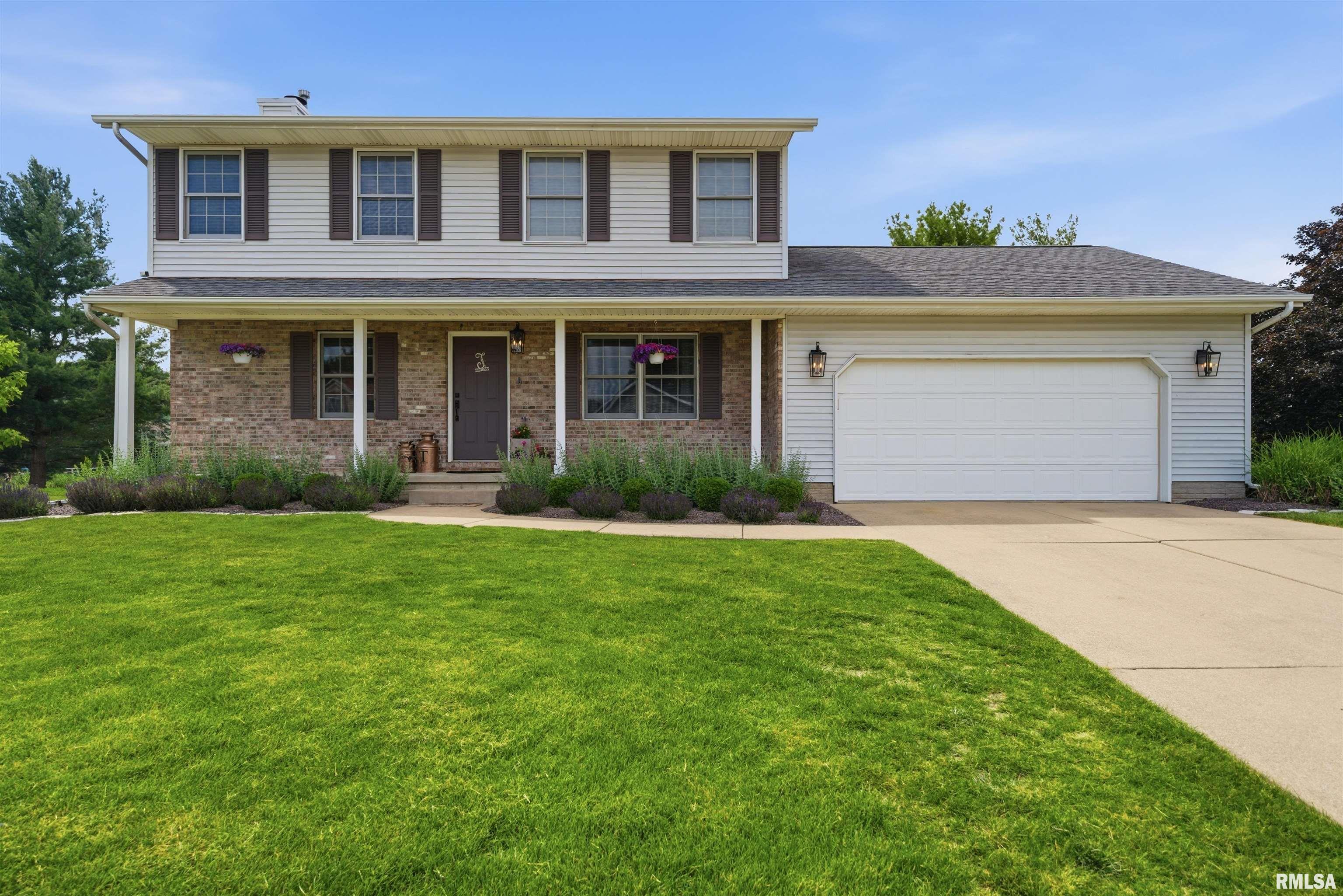 Home for sale at 535 N OKLAHOMA Avenue  in Morton Illinois!