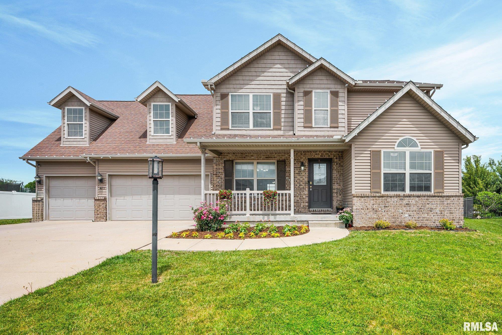 Luxury Home for sale at 4213 W Thistlewood Court  in Dunlap Illinois!