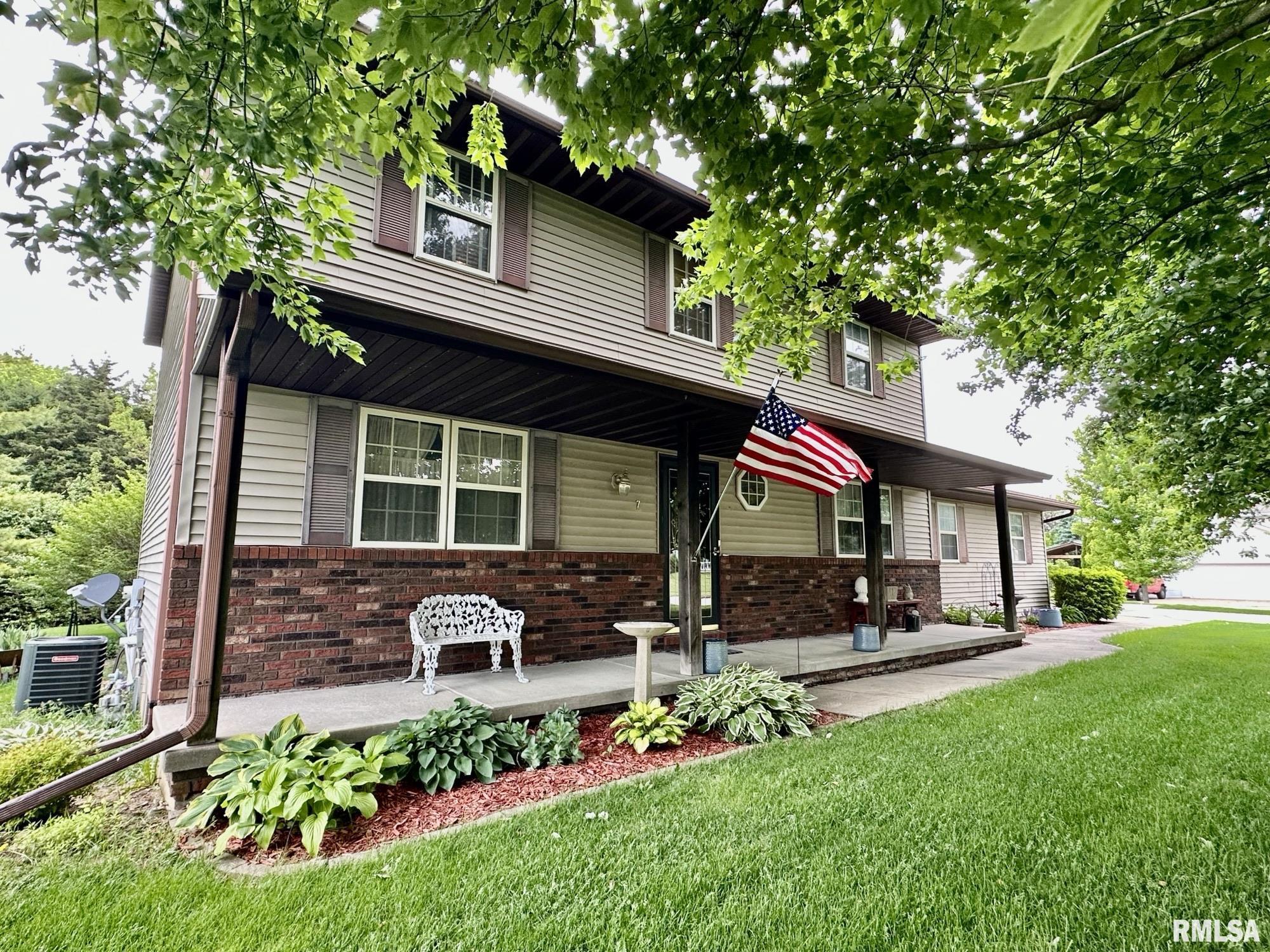 Home for sale at 7  CRANFORD Drive  in Washington Illinois!